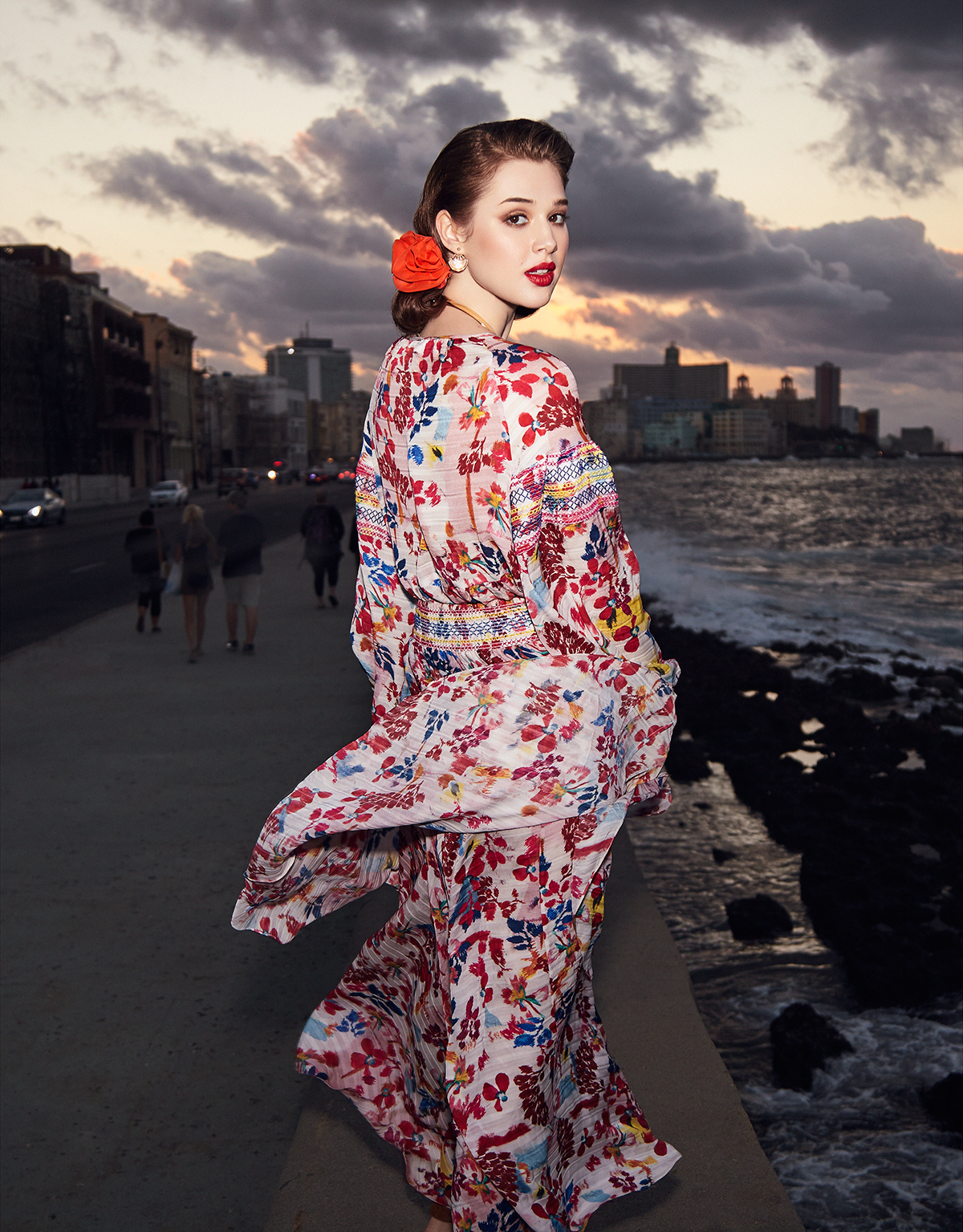 Anais-Pouliot-for-VOGUE-Taiwan-by-Enrique-Vega-16-[Extra].jpg