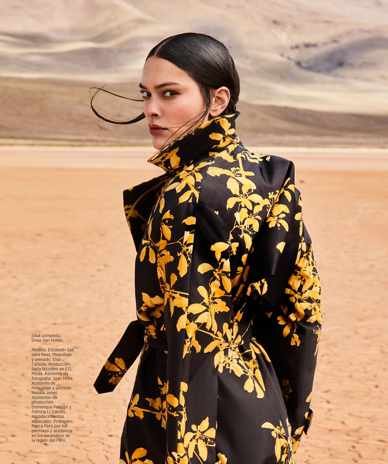 Elizabeth-Salt-for-HARPER'S-BAZAAR-Mexico-by-Enrique-Vega-Pg125.jpg