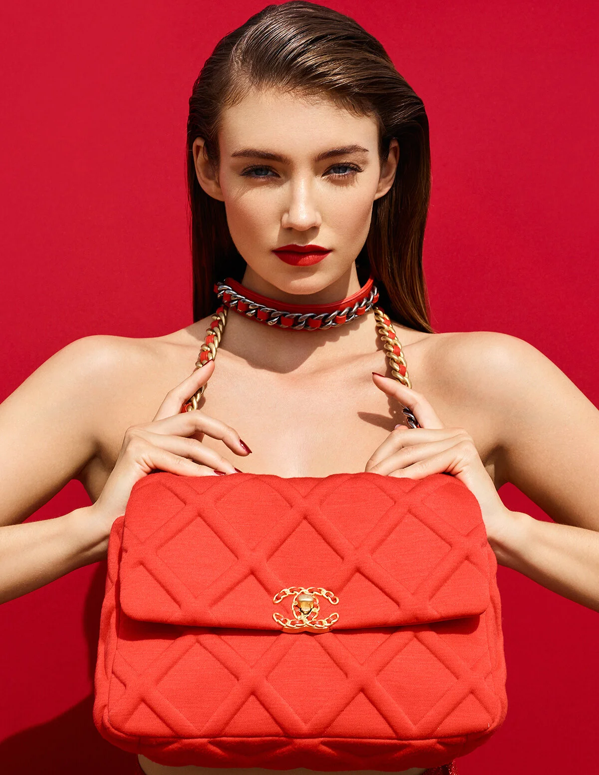 Lorena-Rae-for-Vogue-Taiwan-by-Enrique-Vega-191710.jpg