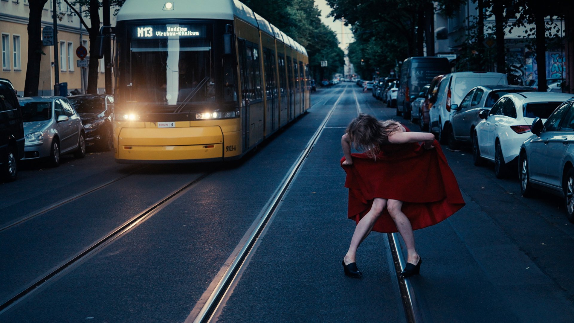 JEG DANSER IKKE FOR DIG