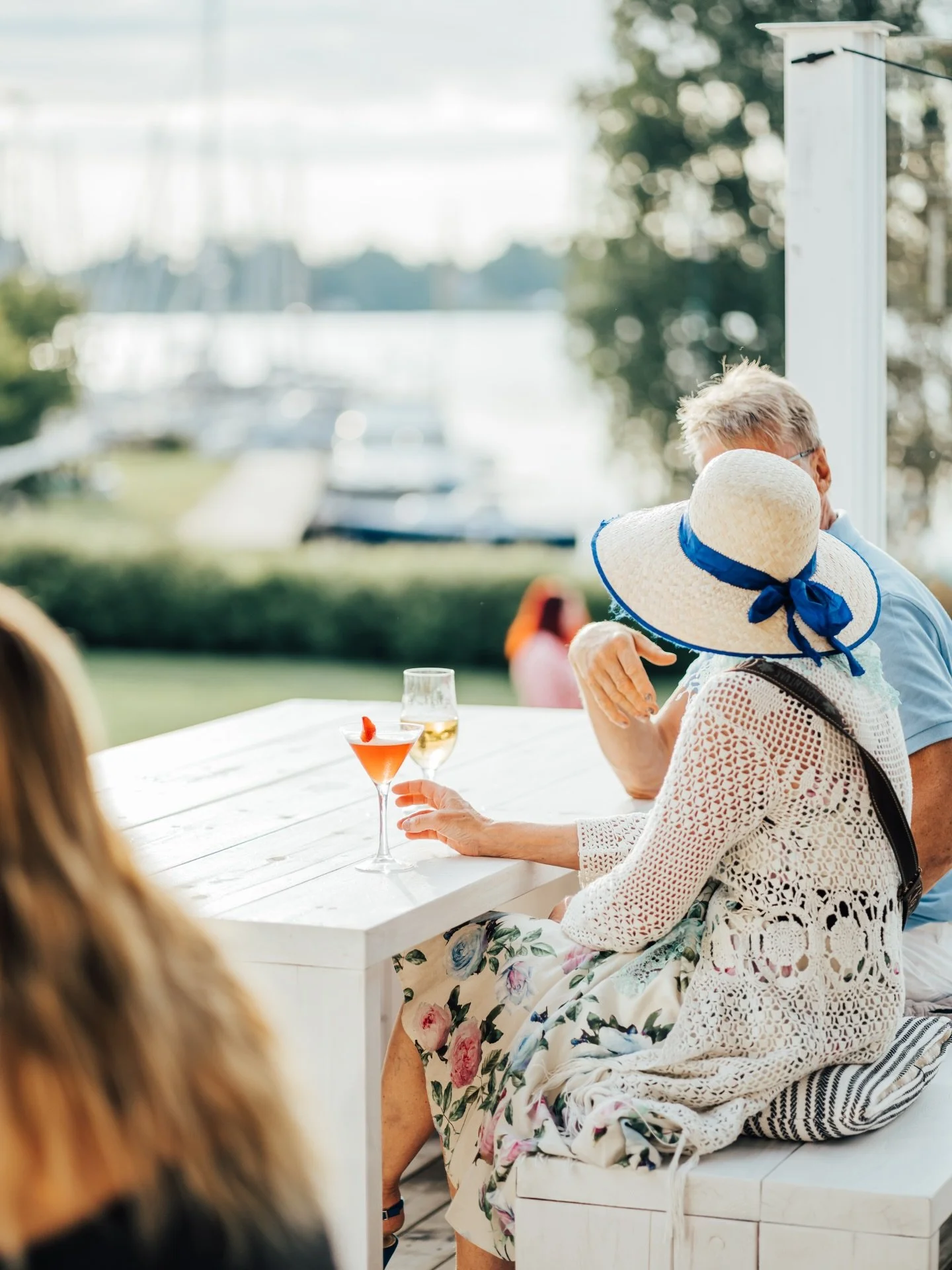 TERRASSINVIGNING ☀️

S&aring; l&auml;nge v&auml;dret &auml;r med oss har vi storslagna planer f&ouml;r att inviga Pavis terrass med ett h&auml;rligt beach party! 🌸

🎶 Musik &amp; underh&aring;llning med Antti Koivukangas
🥇 Pris f&ouml;r b&auml;sta