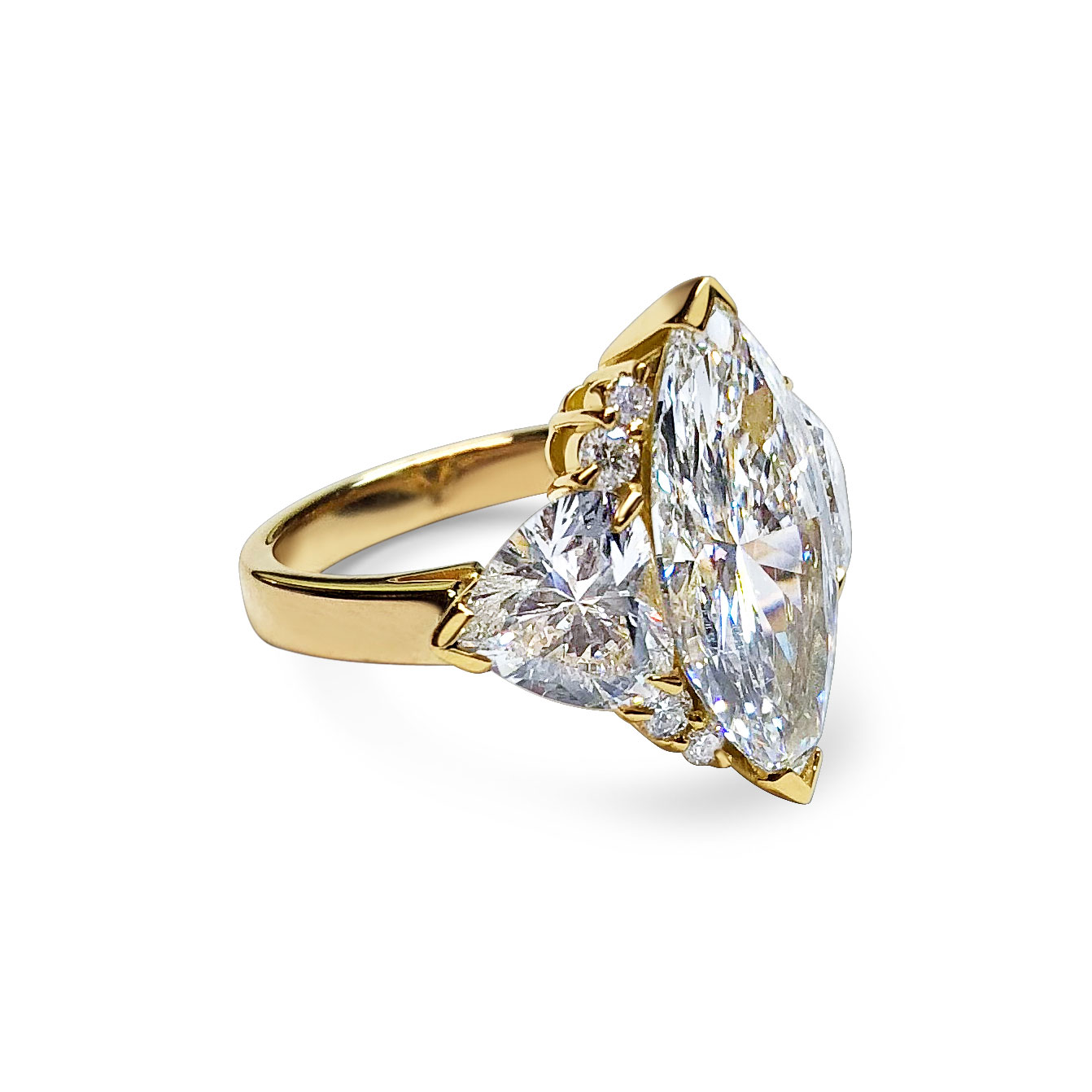 Bespoke marquise and heart-shaped diamond ring, mounted in 18ct yellow and rose gold side view