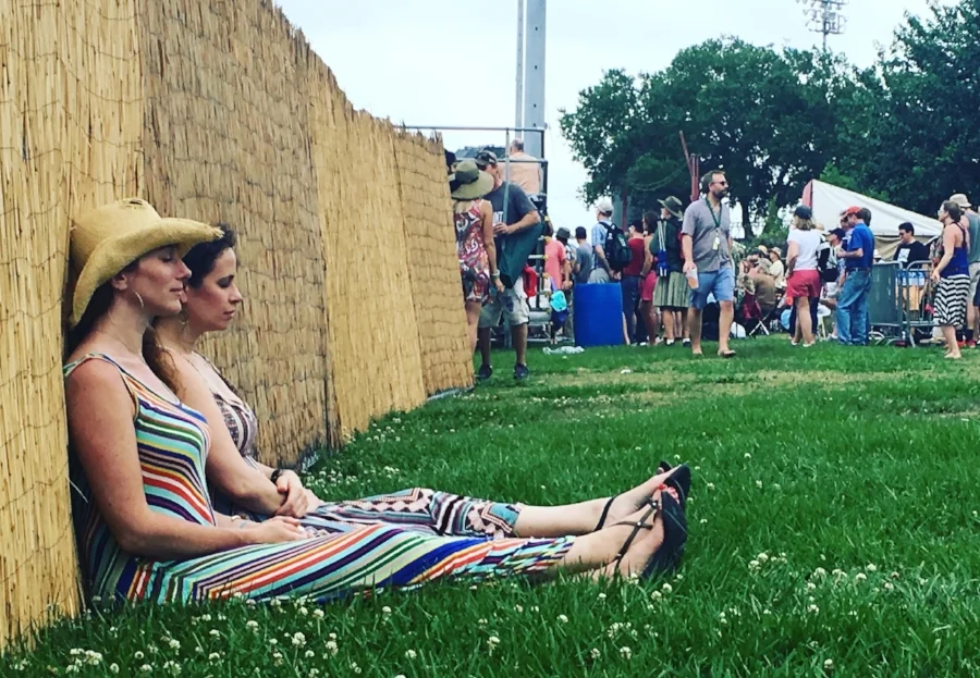  Vedic meditation doesn’t require focus, concentration, control, or clearing the mind of thoughts. 