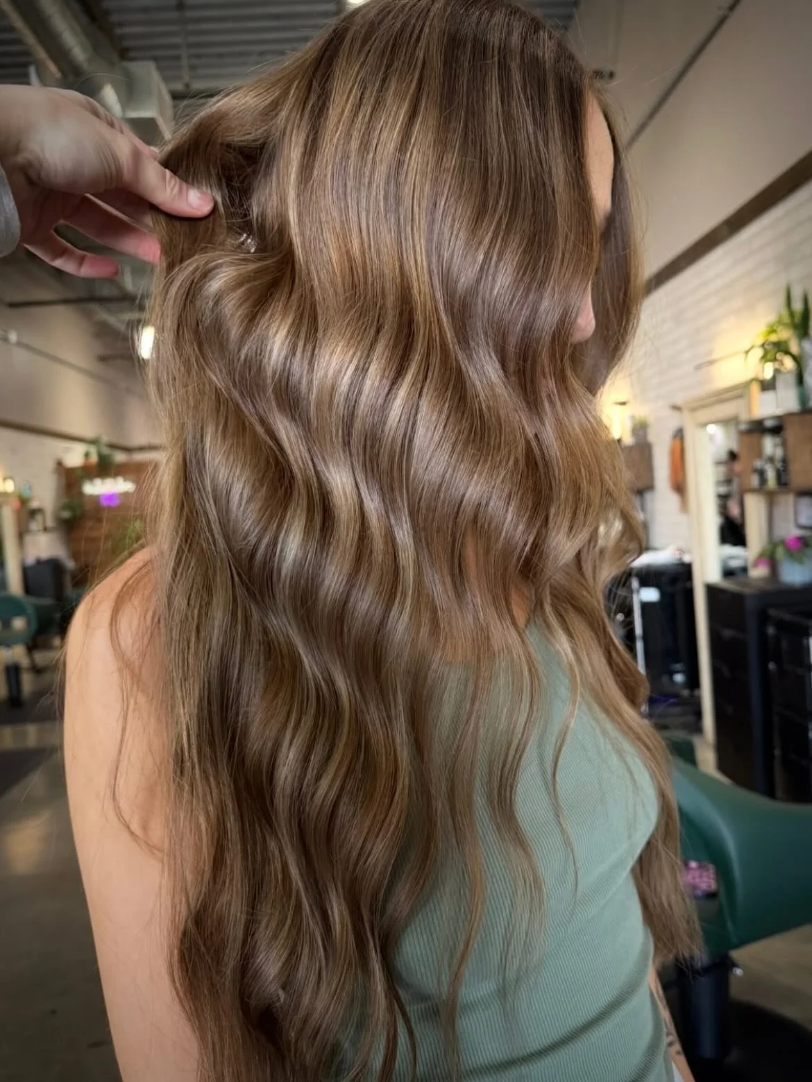 Honey Bronde 🍯 🤎

Created by @hairrby_lc using @davinescolor