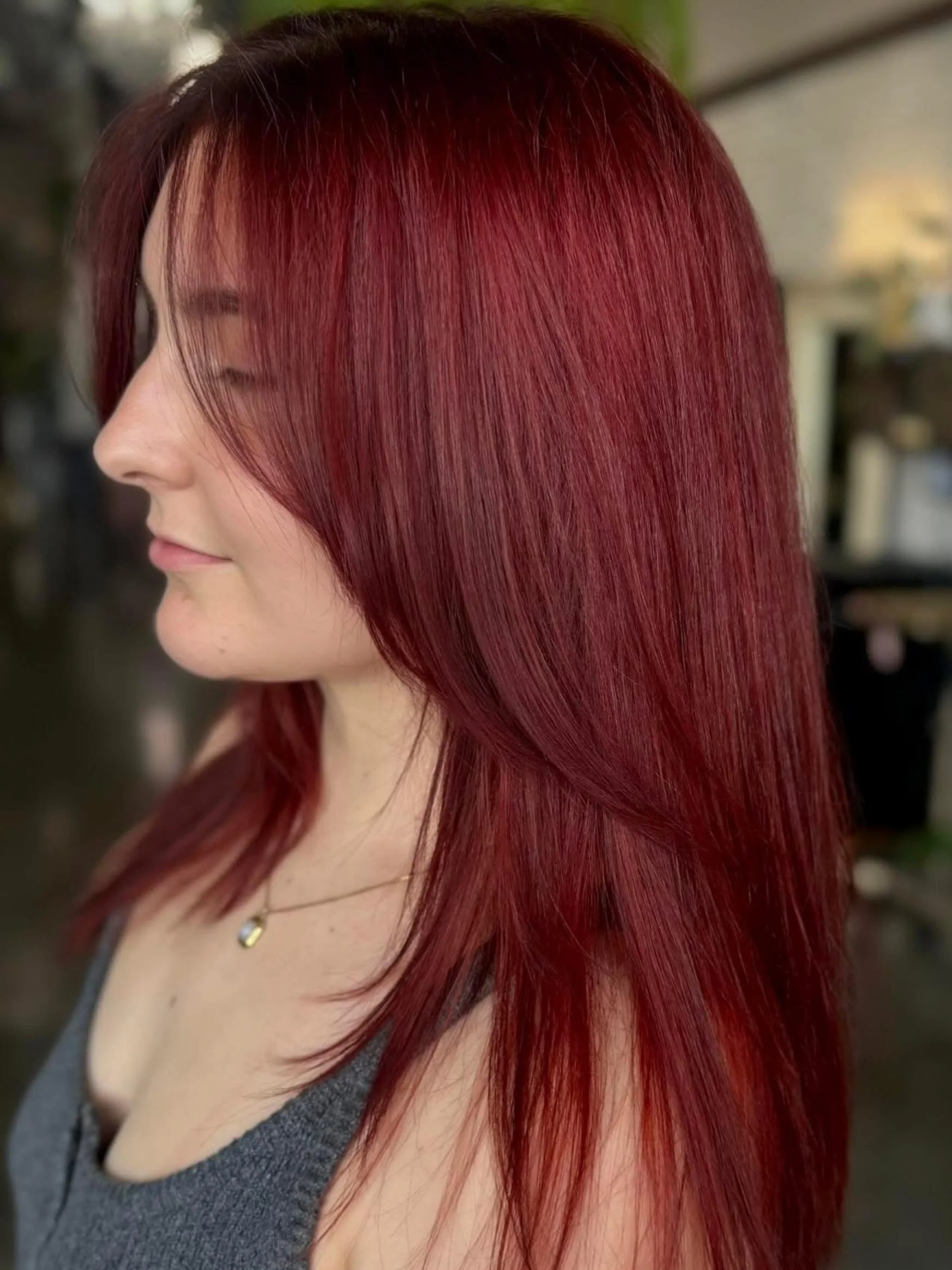 Stunning red 🔥

Created by @jacquelinedoesmyhair using @davinescolor