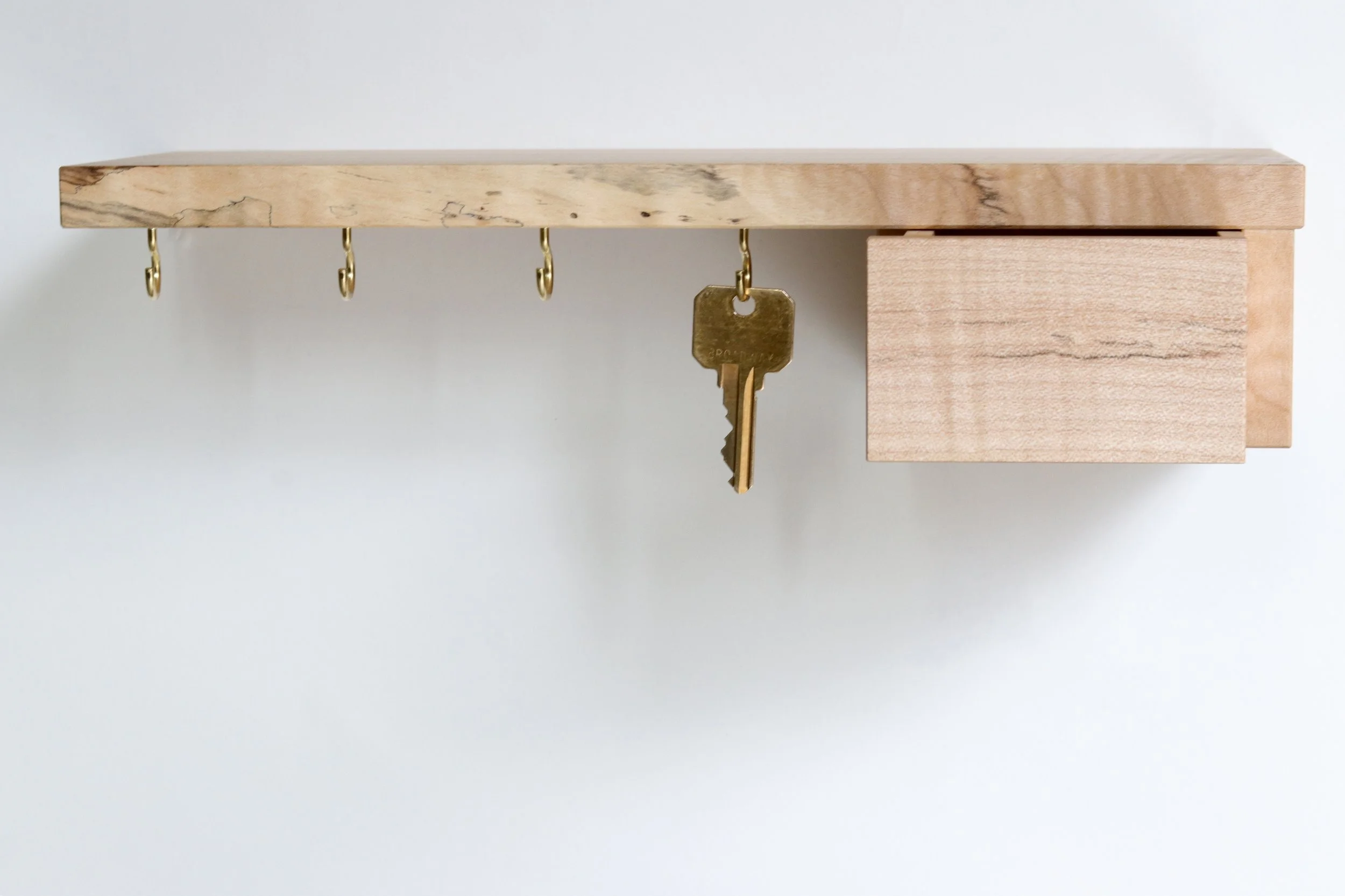 Kristin - hooks with key