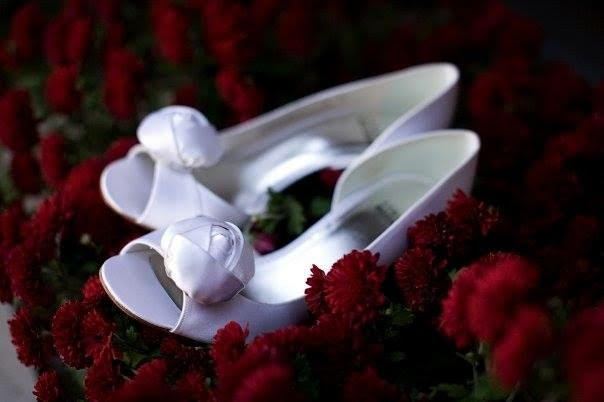wedding-details-shoes-2.jpg