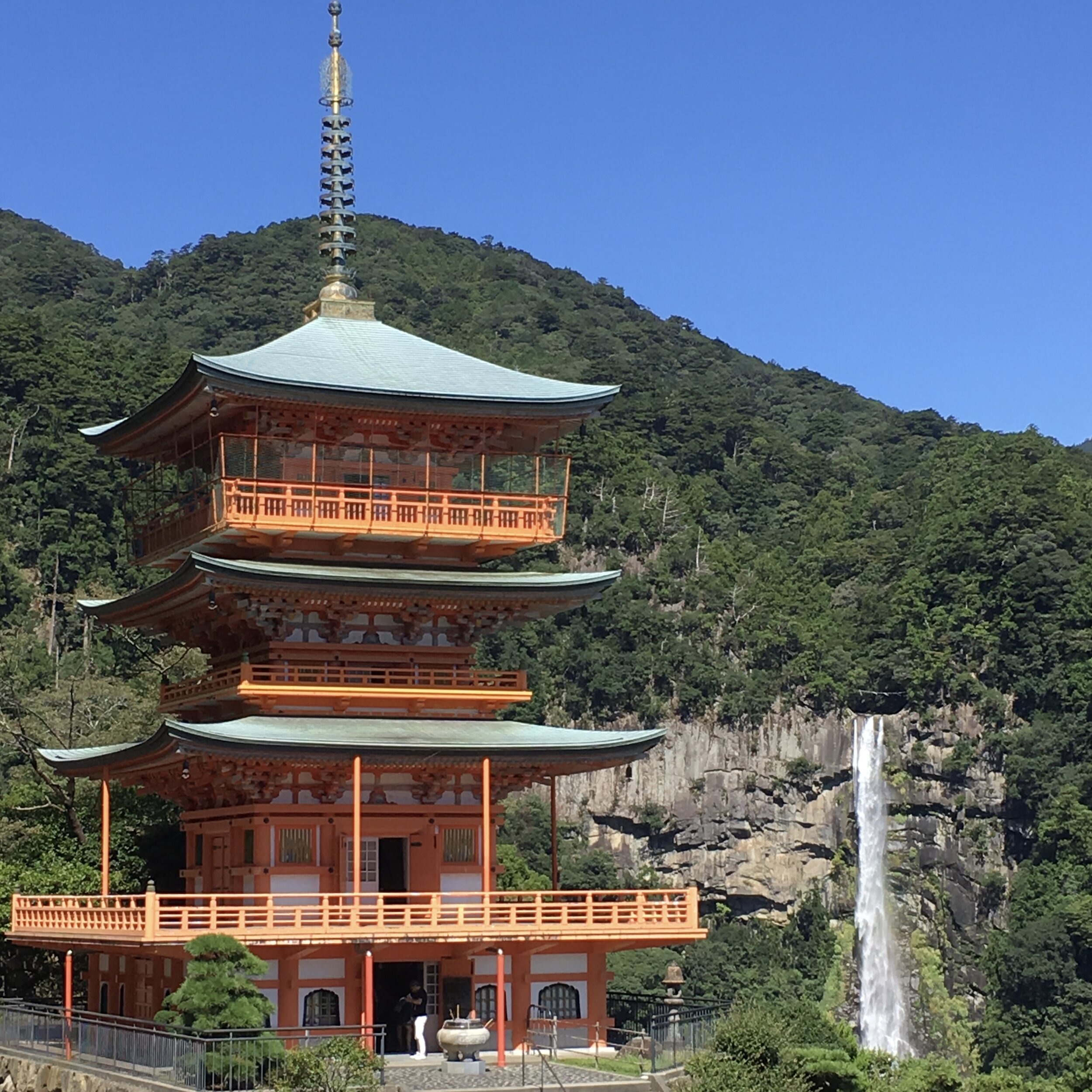  Windstar Grand Japan Cruise  Tokyo to Osaka   