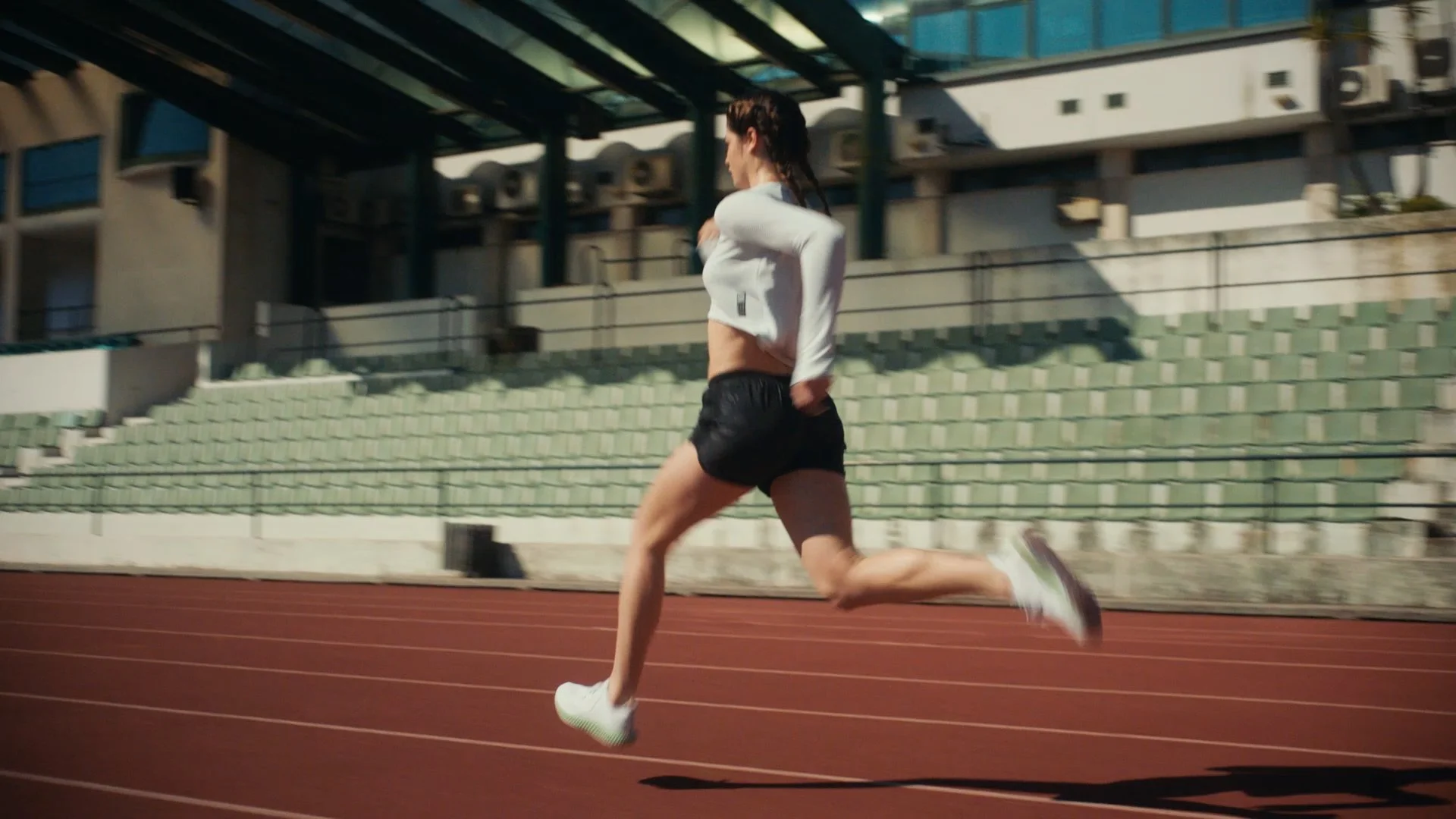 Anamorphic 2.35.00_00_21_03.Still040.jpg