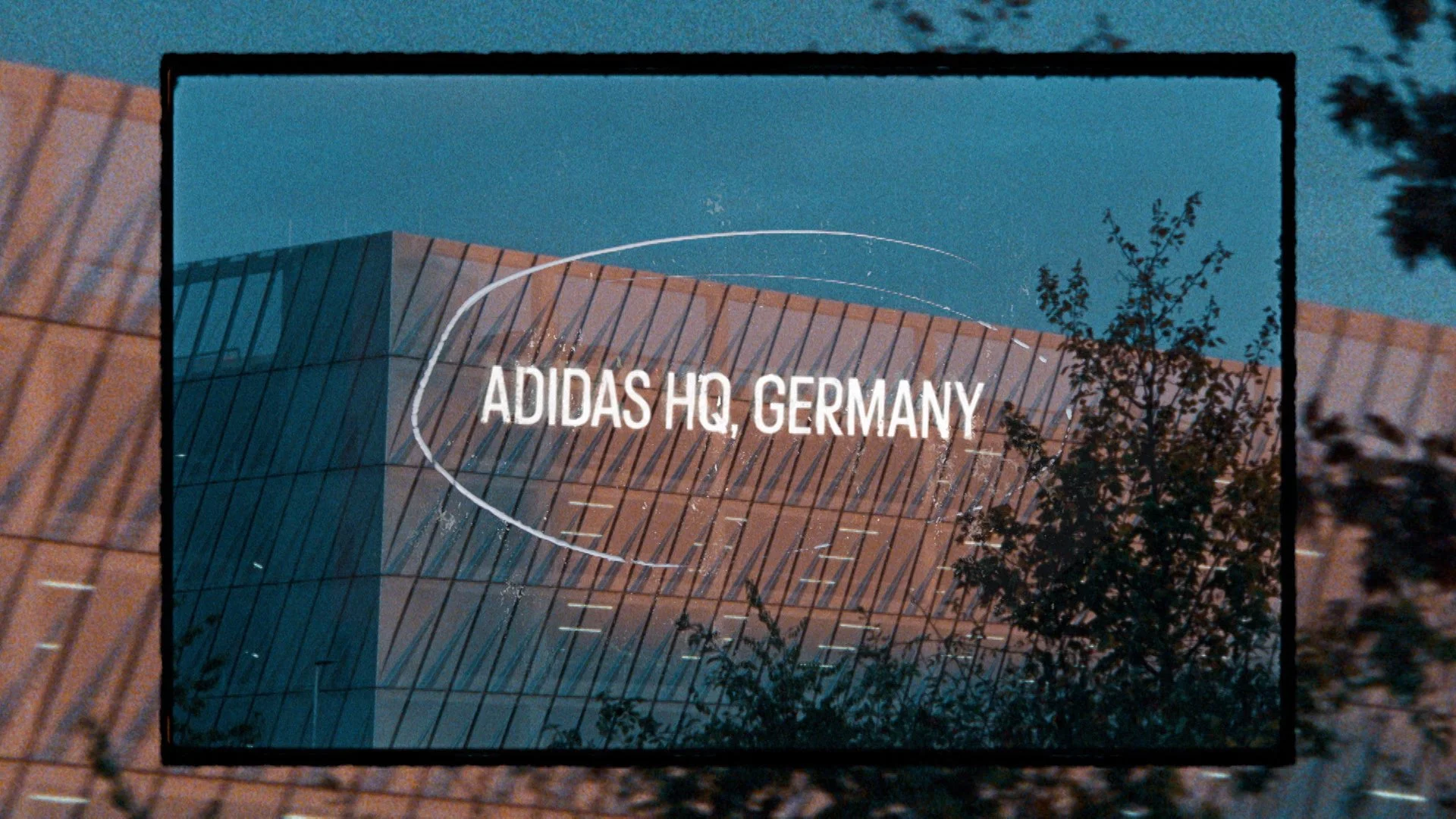 Stills Export.00_00_20_10.Still055.jpg