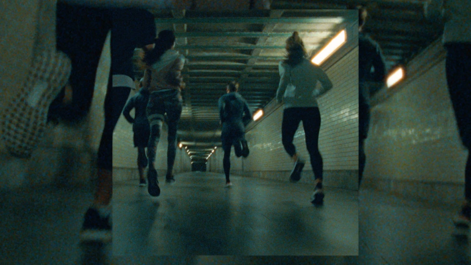 Stills Export.00_01_02_15.Still062.jpg