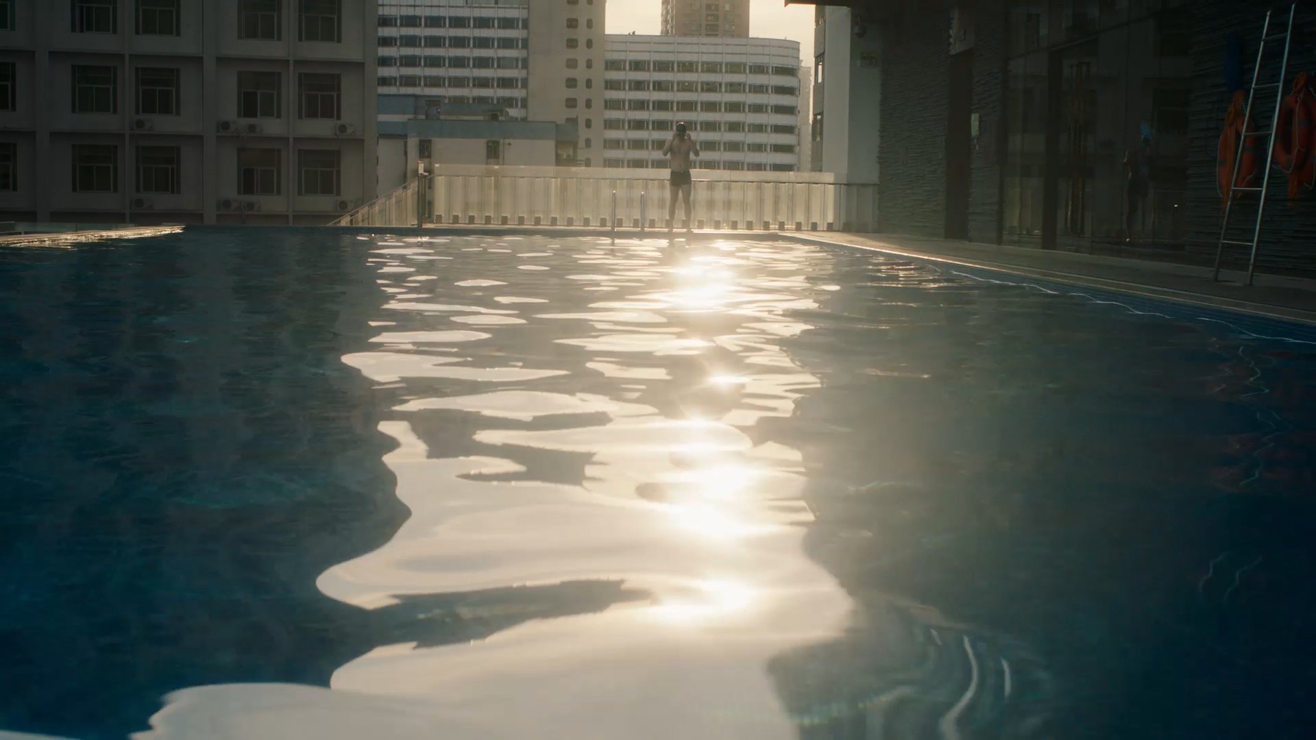 Anamorphic 2.35.00_01_53_06.Still019.jpg