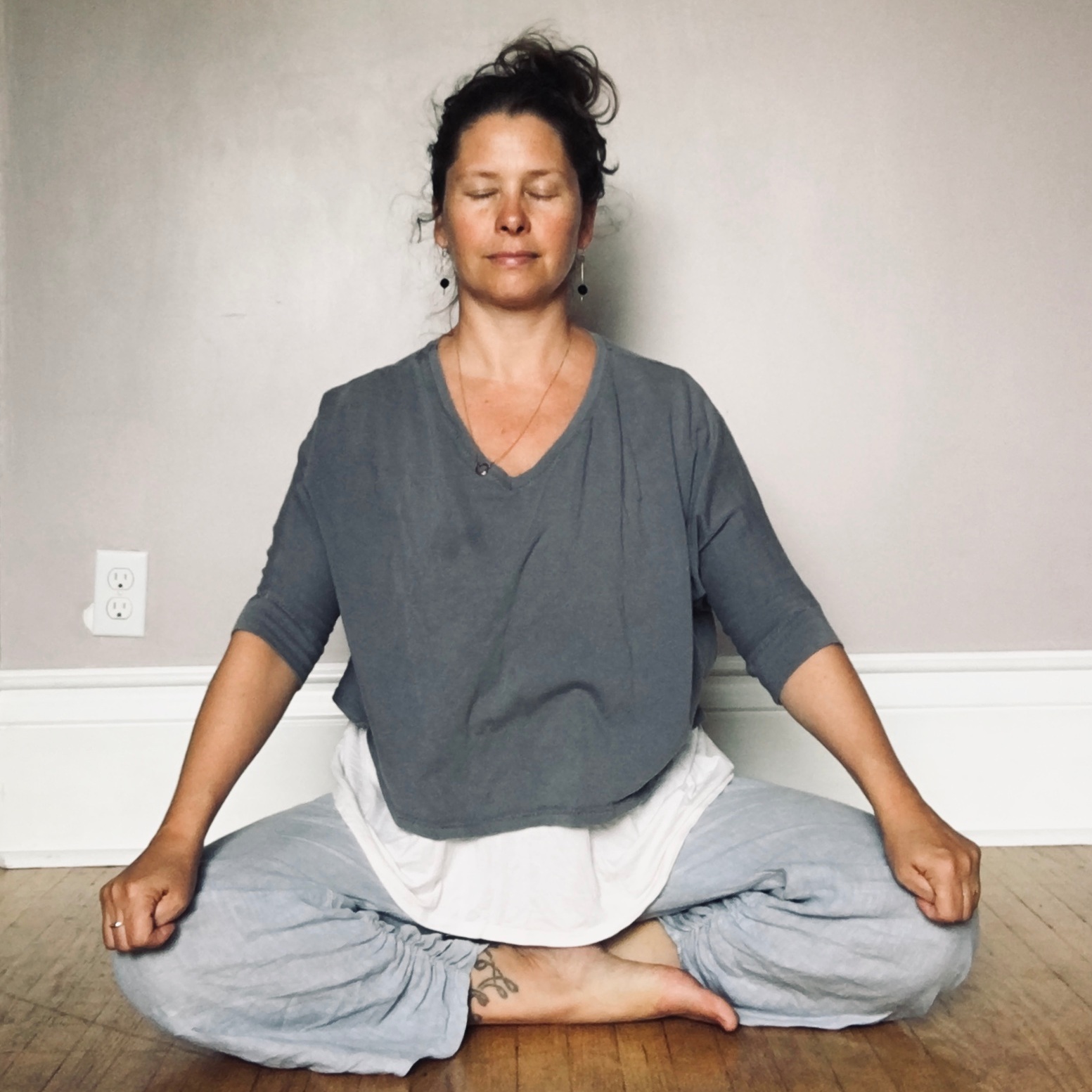 ADHIMUDRA_YOGAFORANXIETY&TRAUMA.jpeg