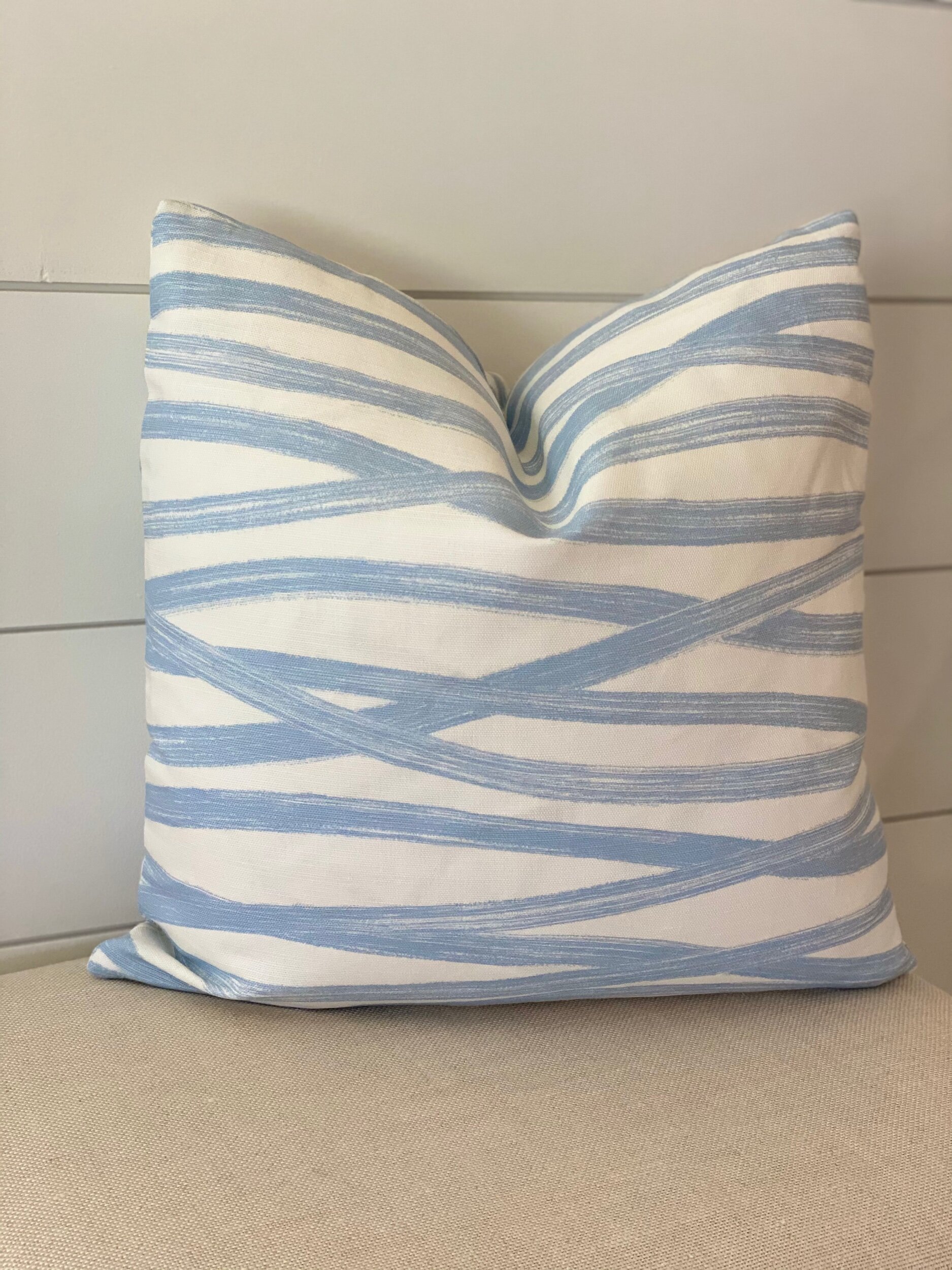 46BB5DB6-61B0-4510-A401-0F866498A2F4