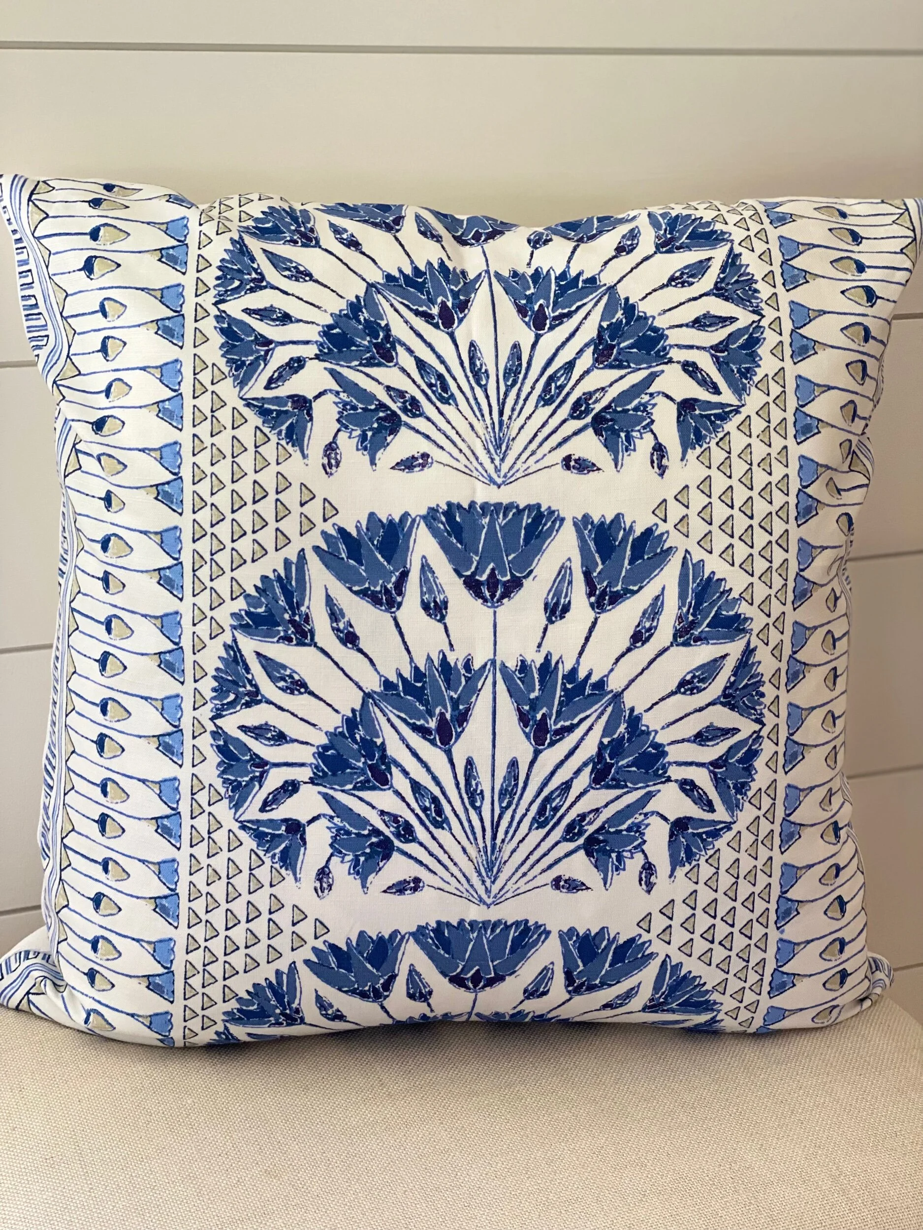 F479B741-AC3F-401E-AD4E-433A4F10B1EC