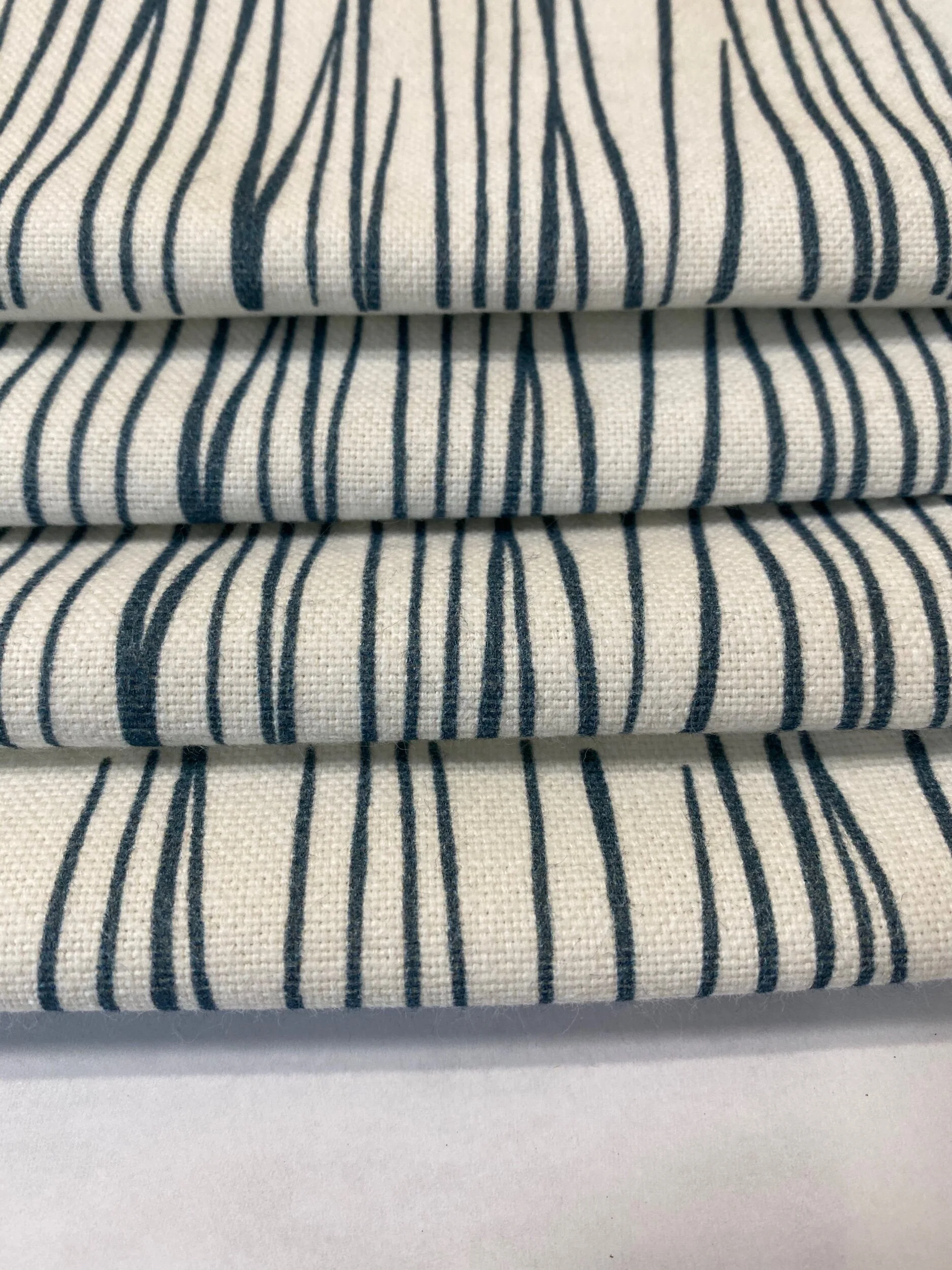 7EA0D91C-DDF5-43DD-811F-14A55932AECF