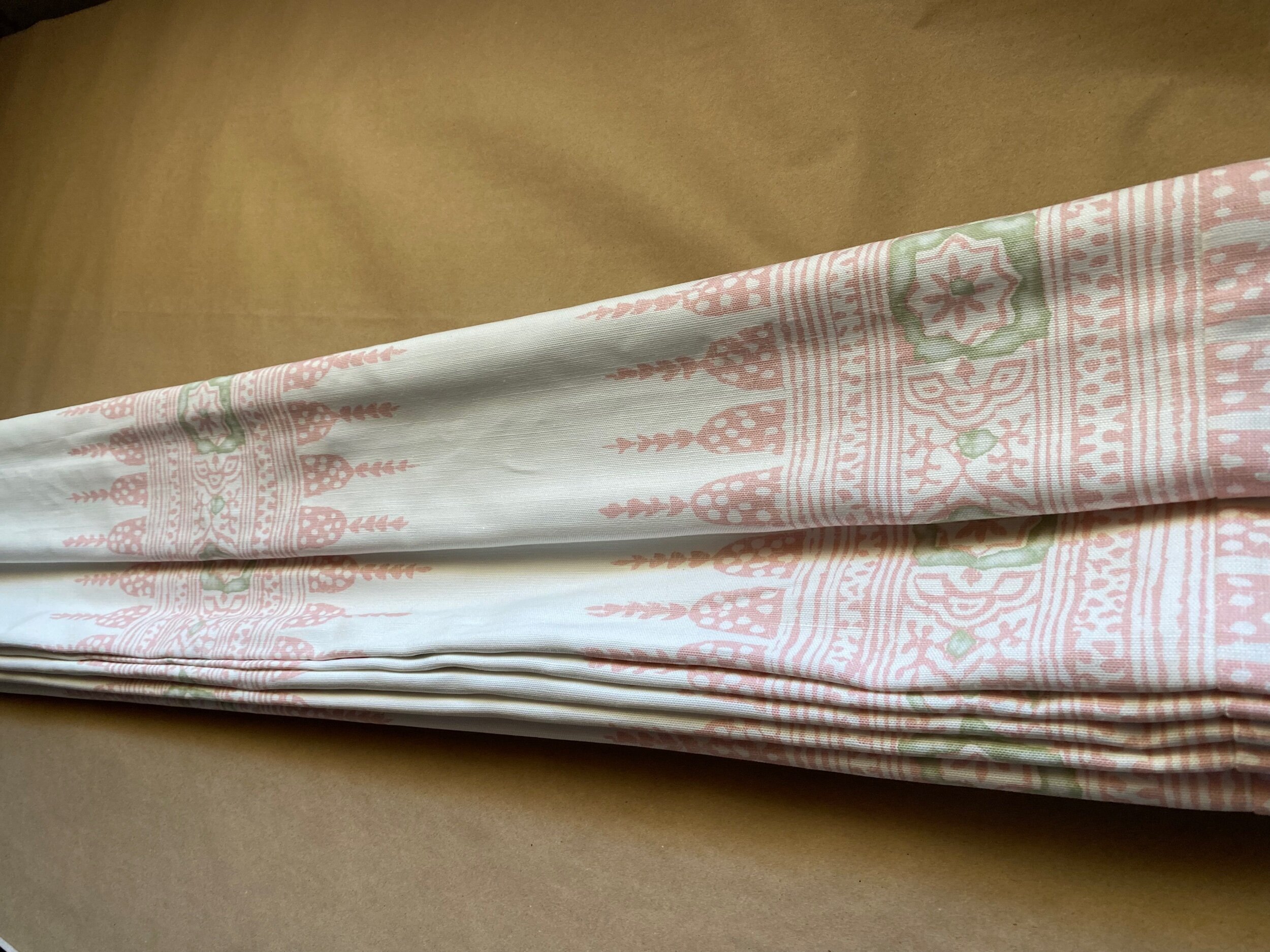 F215B43C-94E6-4A2F-B2CA-554E4DE002CA