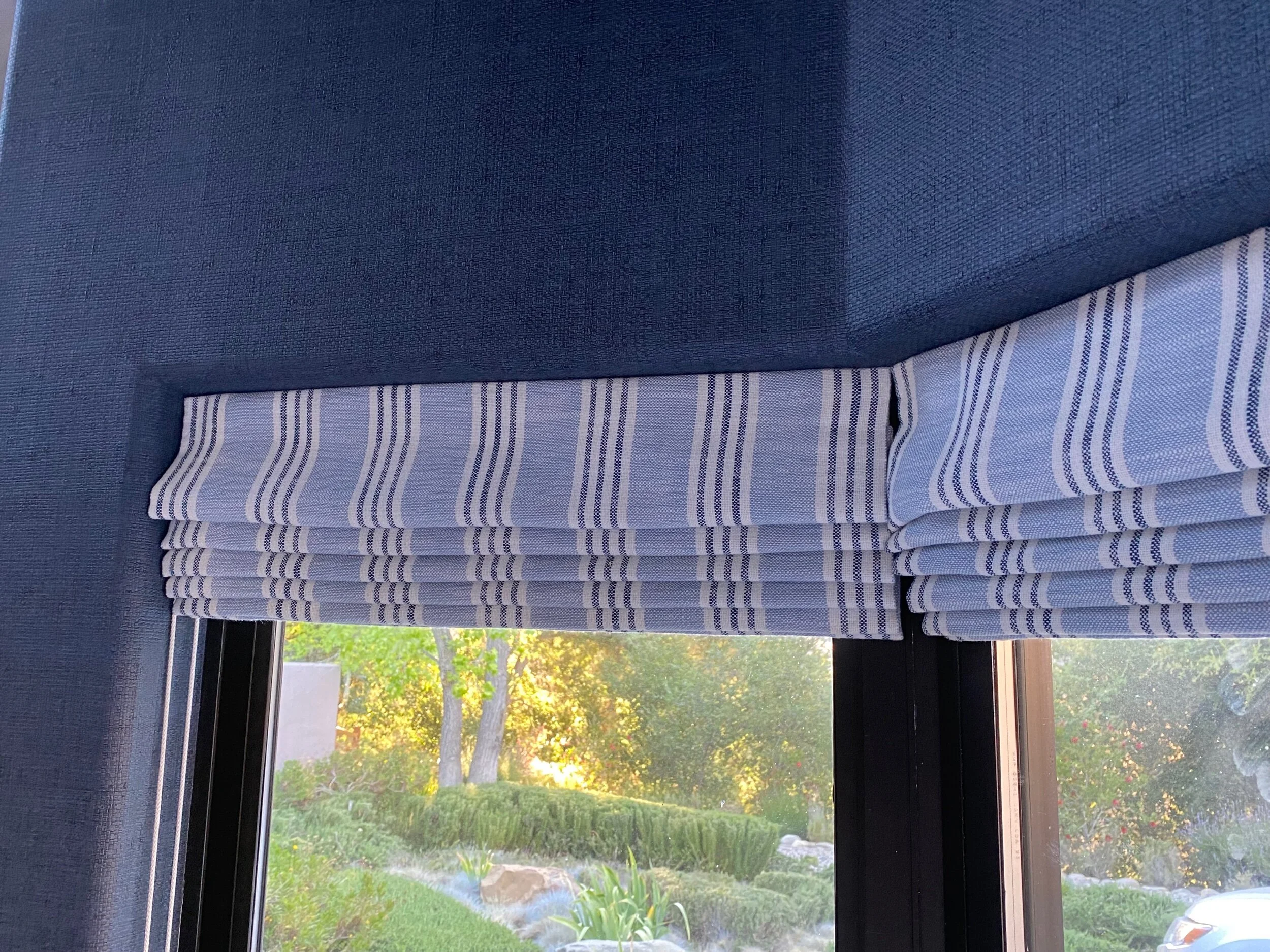 49725449-1E96-443E-A2EB-5AE9E0A90D27