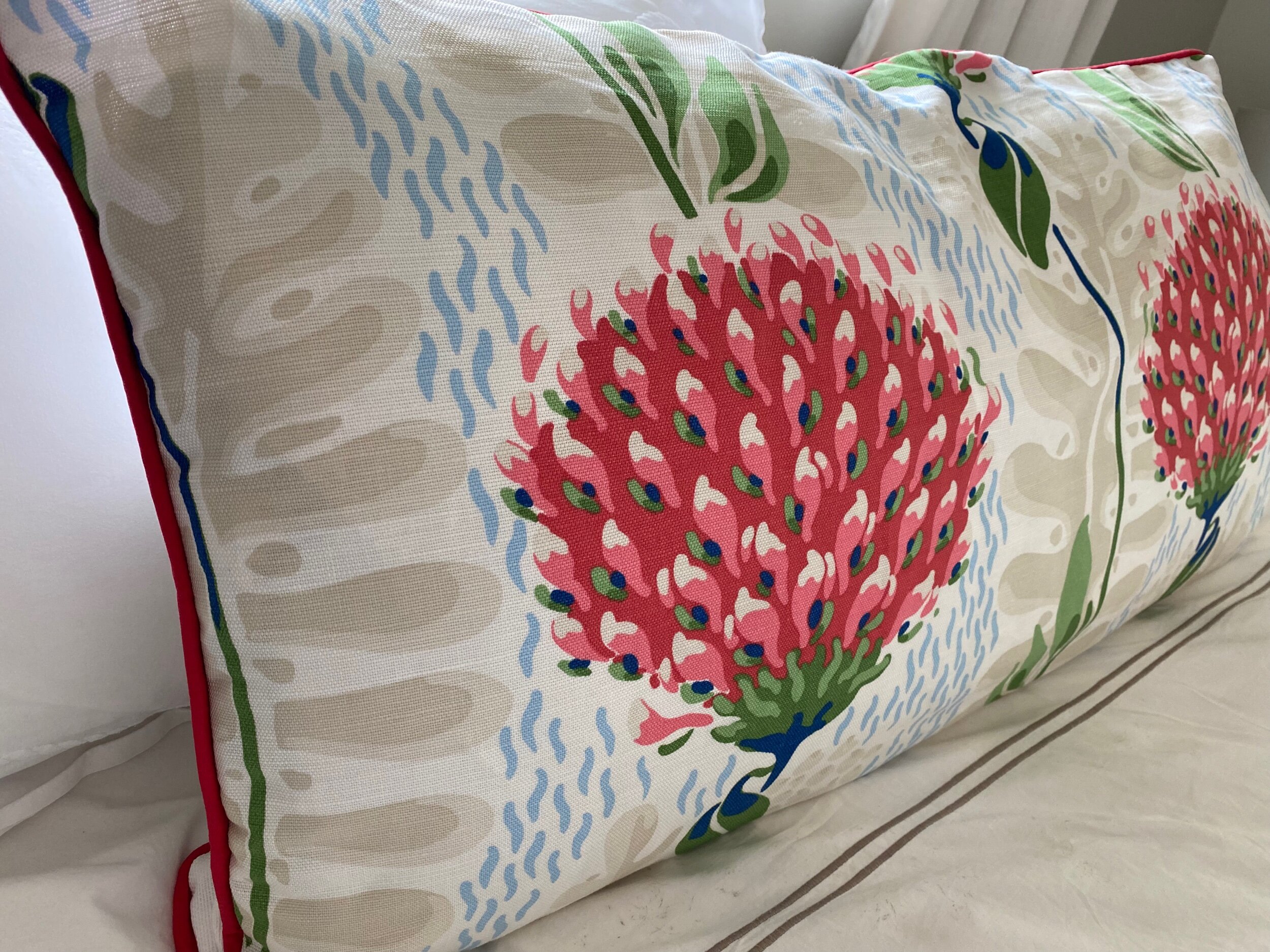 4BF41F98-422C-4EB7-91A9-1FC7FF23B86D