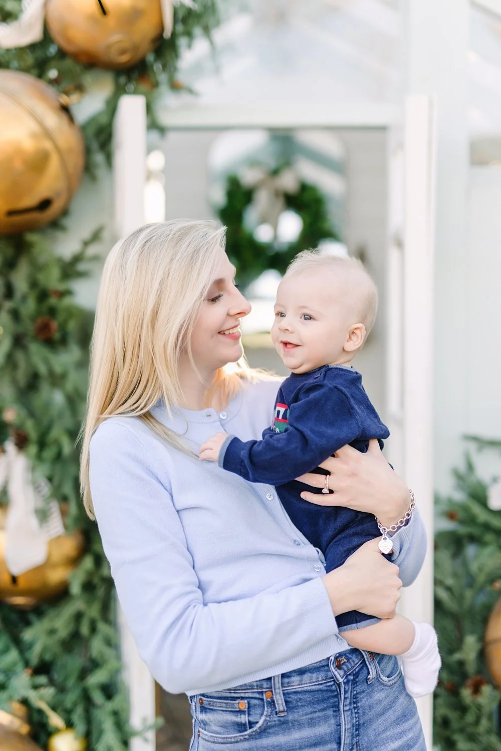 dallas-christmas-greenhouse-mini-session-6 (6).jpg