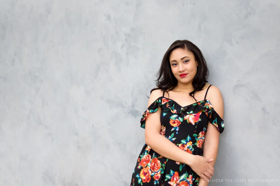 high-school-college-senior-portrait-session-upscale-shopping-center-watters-creek-allen-tx-texas-1.jpg