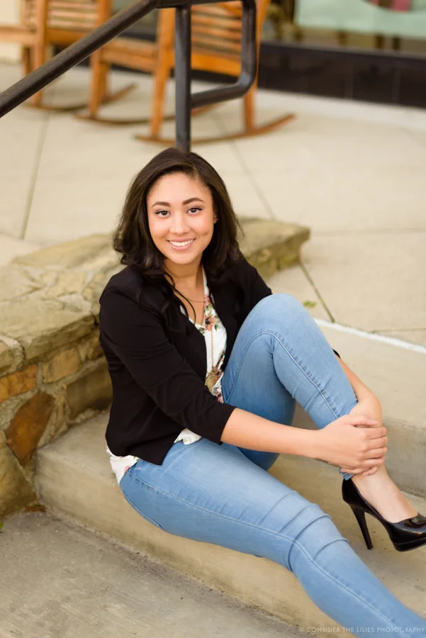 high-school-college-senior-portrait-session-upscale-shopping-center-watters-creek-allen-tx-texas-9.jpg