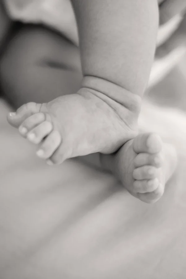 newborn-family-lifestyle-photo-portrait-session-dallas-texas-allen-plano-richardson-frisco-mckinney-addison-11-2.jpg