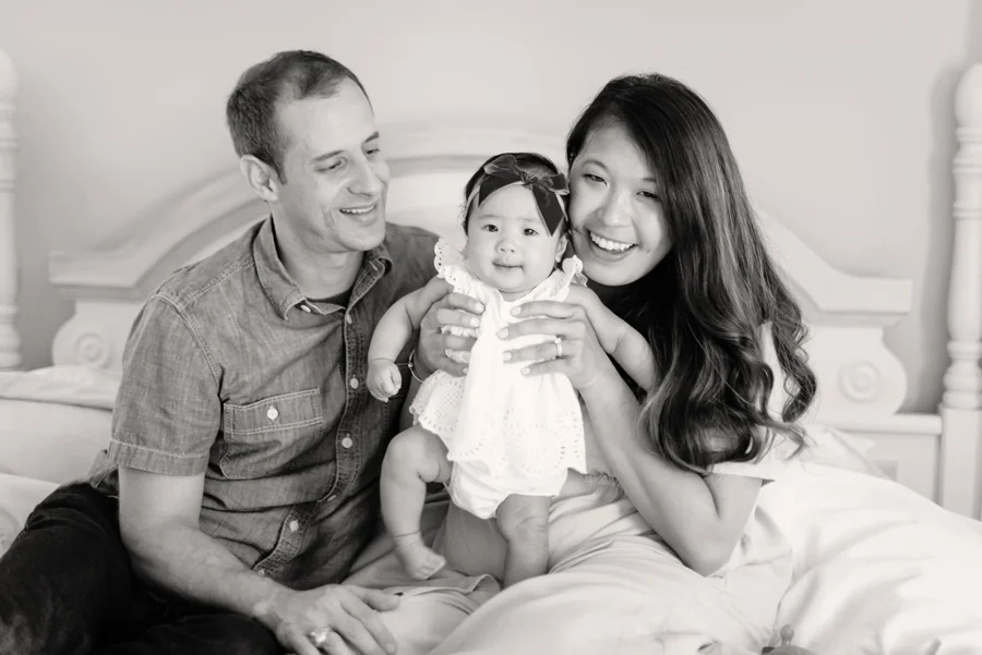 newborn-family-lifestyle-photo-portrait-session-dallas-texas-allen-plano-richardson-frisco-mckinney-addison-30.jpg