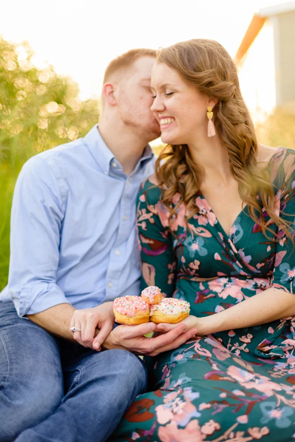 maternity-pregnancy-reveal-photo-session-photography-dallas-plano-north-texas-richardson-allen-mckinney-frisco-addison-web-14.jpg
