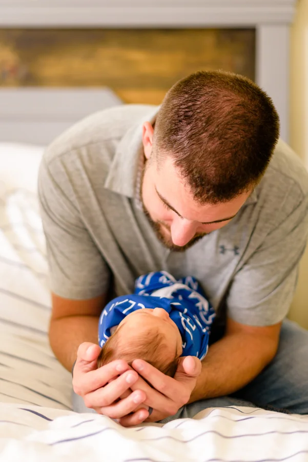 dallas-texas-newborn-and-family-lifestyle-portrait-session-north-dallas-dfw-allen-plano-richardson-frisco-mckinney-sasche-addison-web-11.jpg
