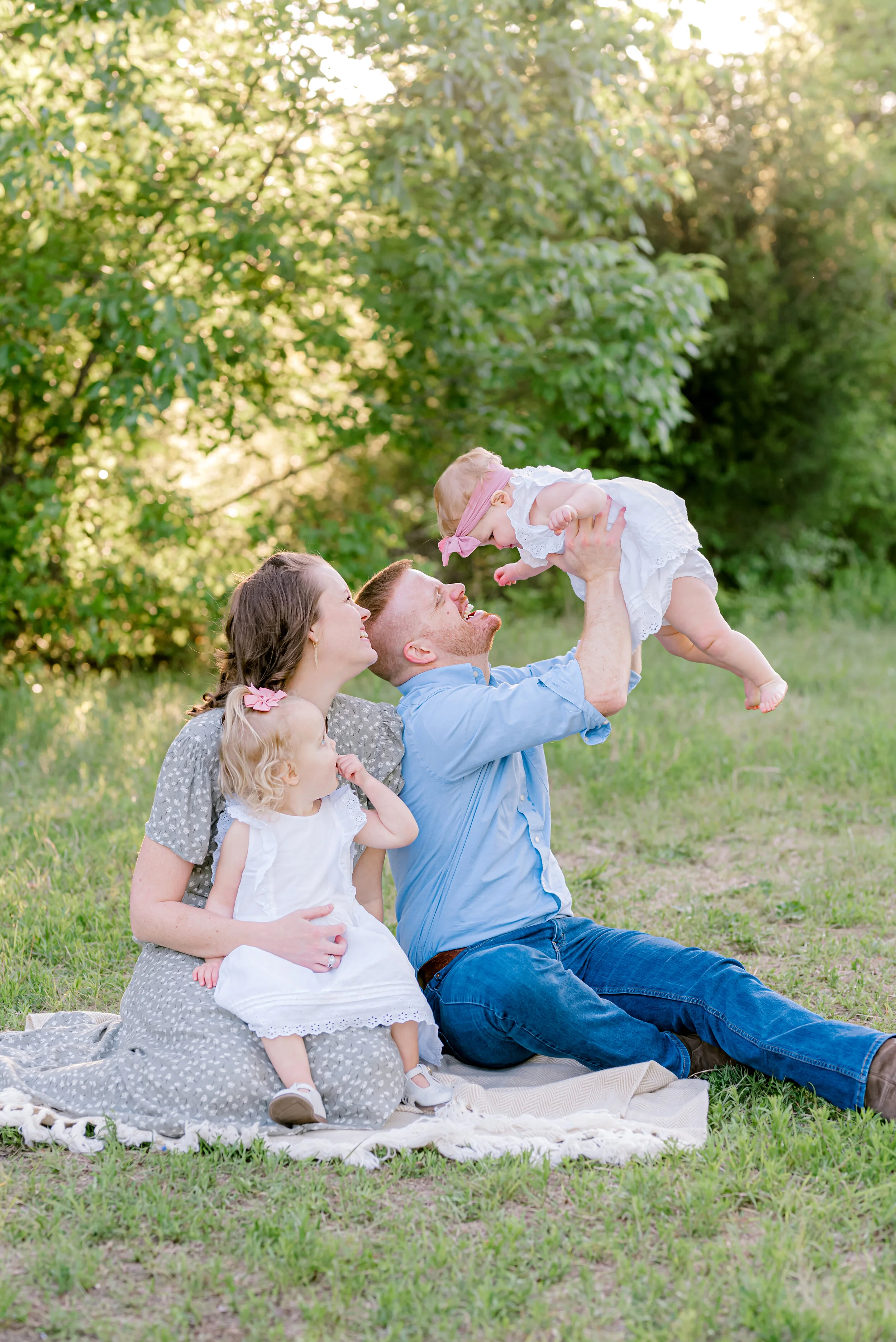 Texas Spring Family Portrait Session at Arbor Hills Nature Preserve