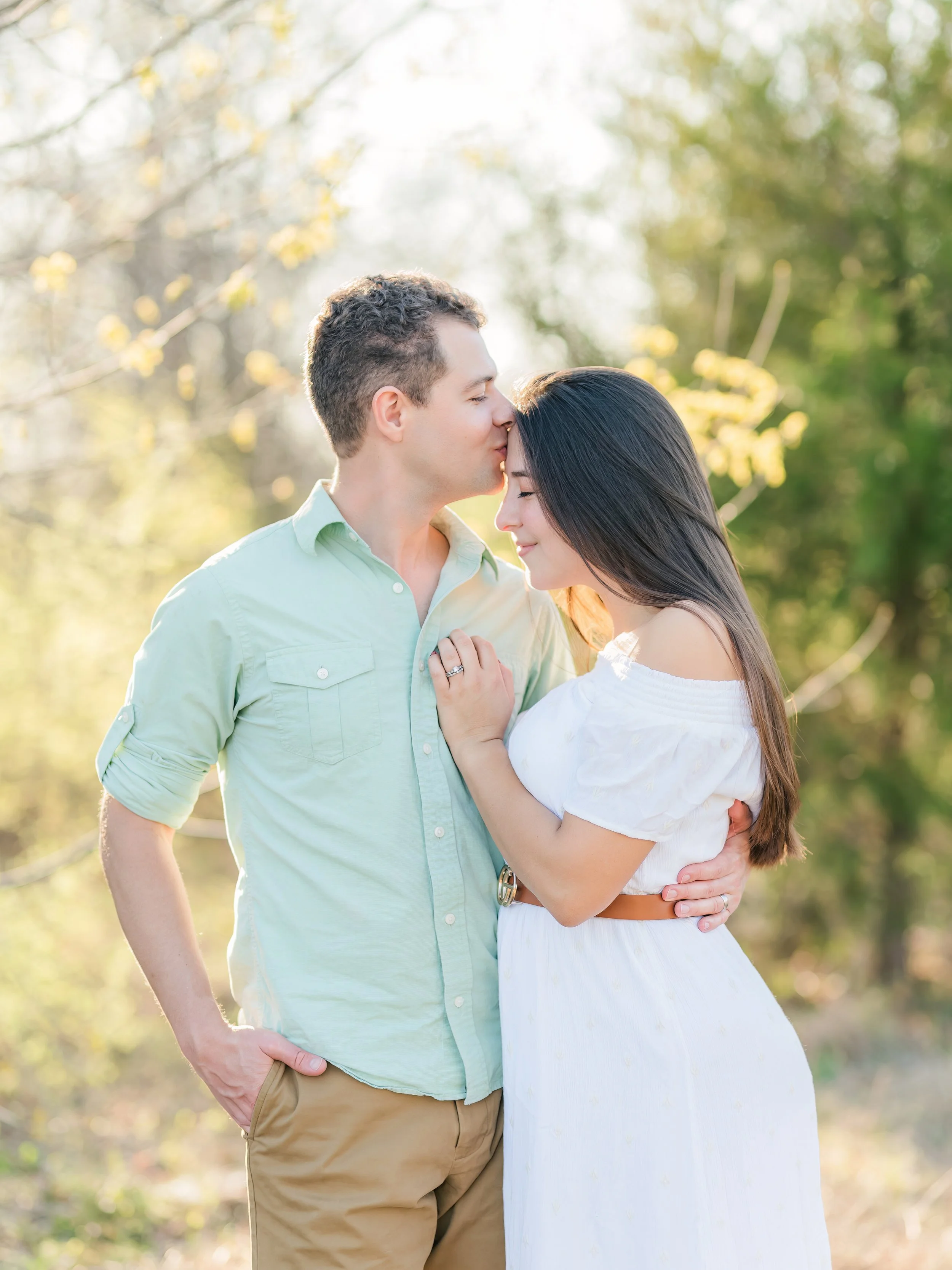 Beautiful Sun-Filled Couple Portrait Session (North Dallas, TX DFW)