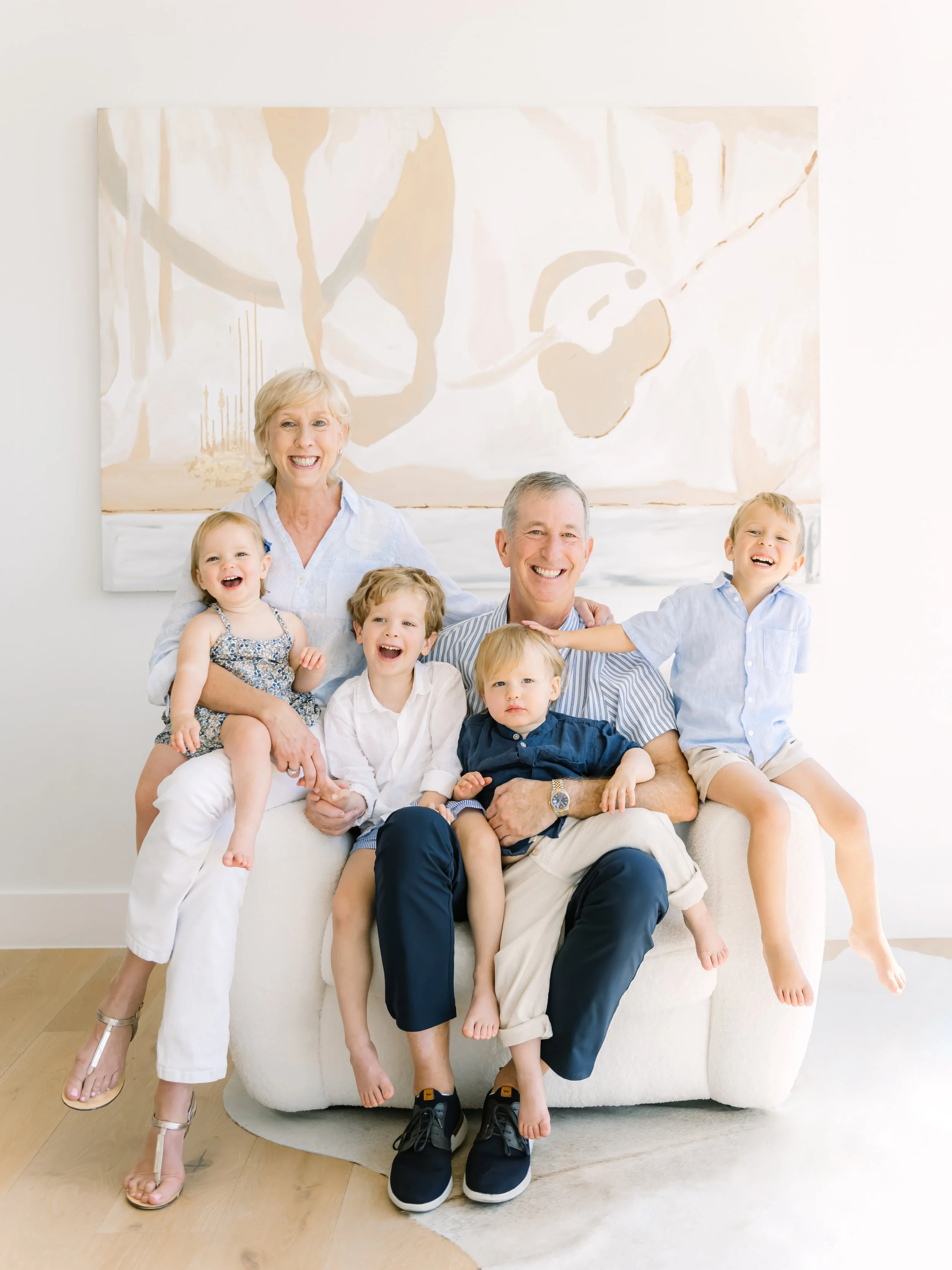 A In-Home Extended Family Lifestyle Portrait Session in Dallas