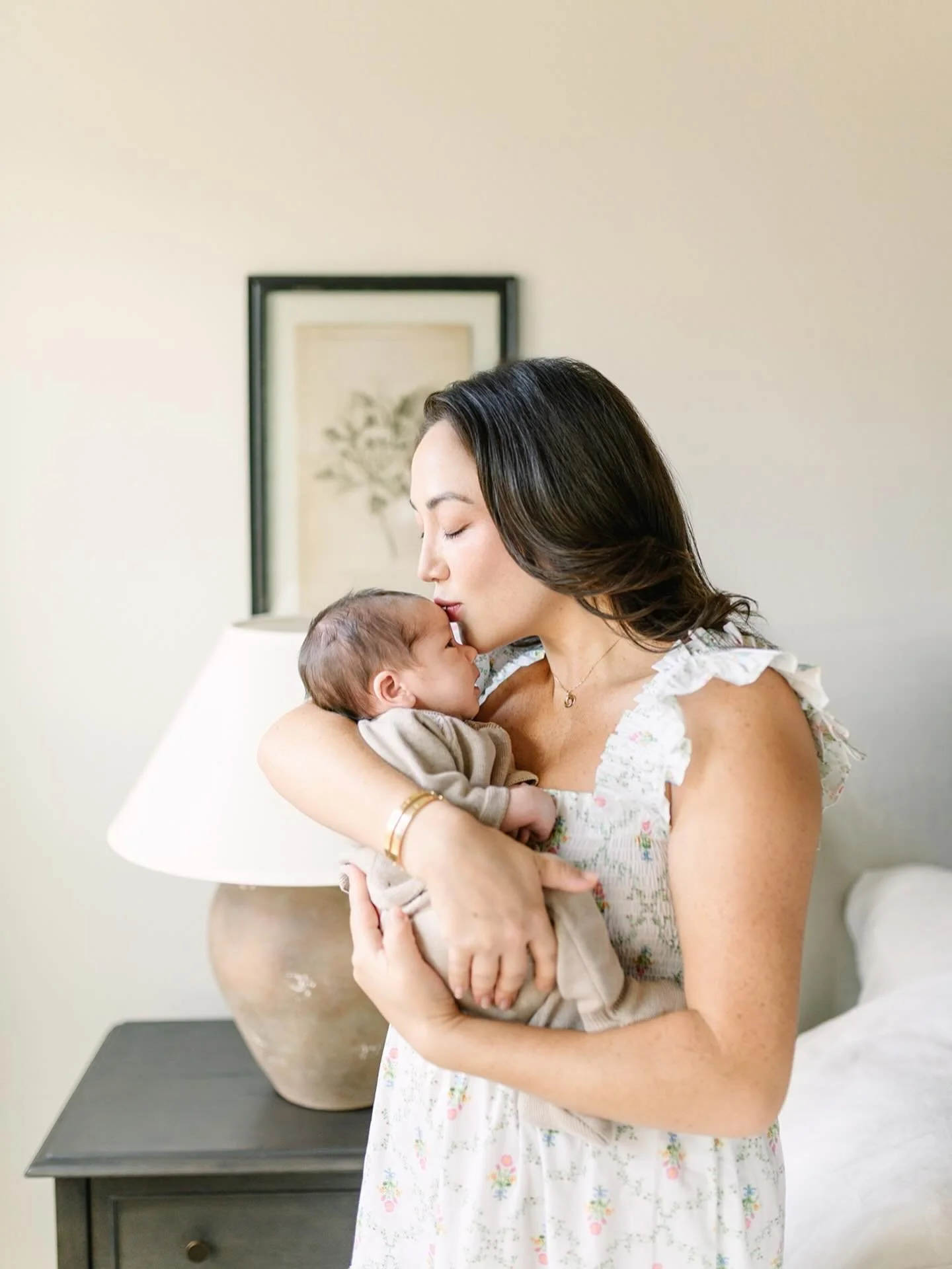 Grateful for the families, the moments, and the tender beginnings I get to preserve&hellip;
.
.
.
.
.
#dallasnewbornphotographer #frisconewbornphotographer #mckinneynewbornphotographer #planonewbornphotographer #highlandparknewbornphotographer #dalla