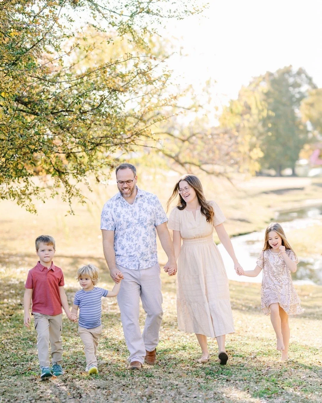 Walking hand in hand with the ones you love is even more special on Christmas! 

#dallasfamilyphotographer #dfwfamilyphotographer #planofamilyphotographer #mckinneyfamilyphotographer #friscofamilyphotographer #allenfamilyphotographer #celinafamilypho