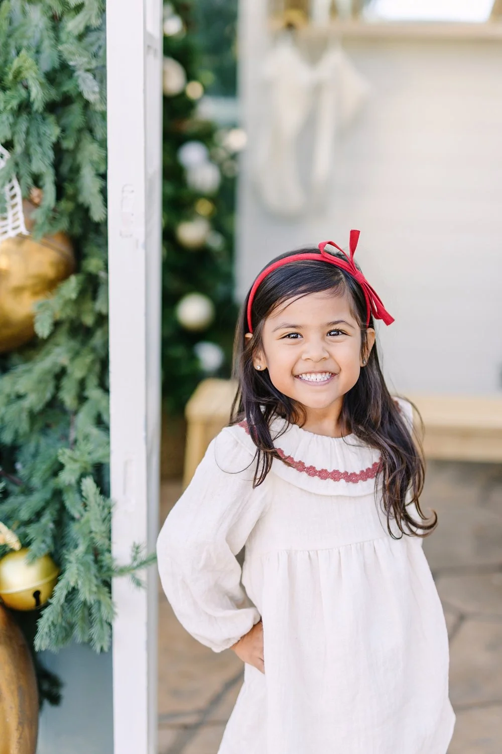 dallas-christmas-greenhouse-mini-session-4 (5).jpg