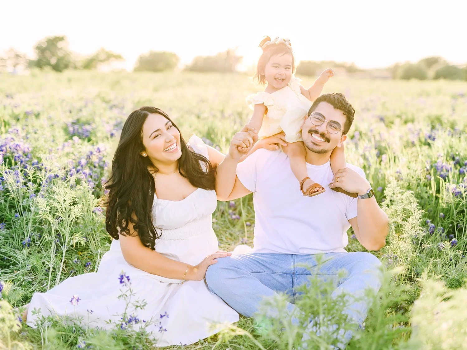 dallas-family-photographer-2025-bluebonnet_0012.jpg