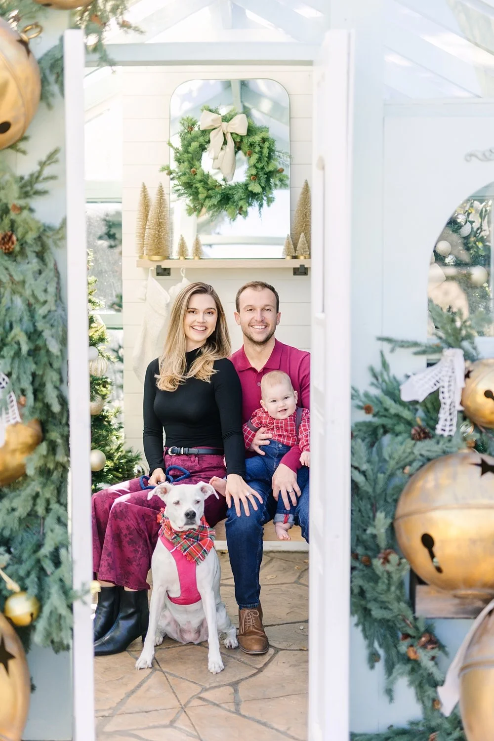 dallas-christmas-greenhouse-mini-session- (3).jpg