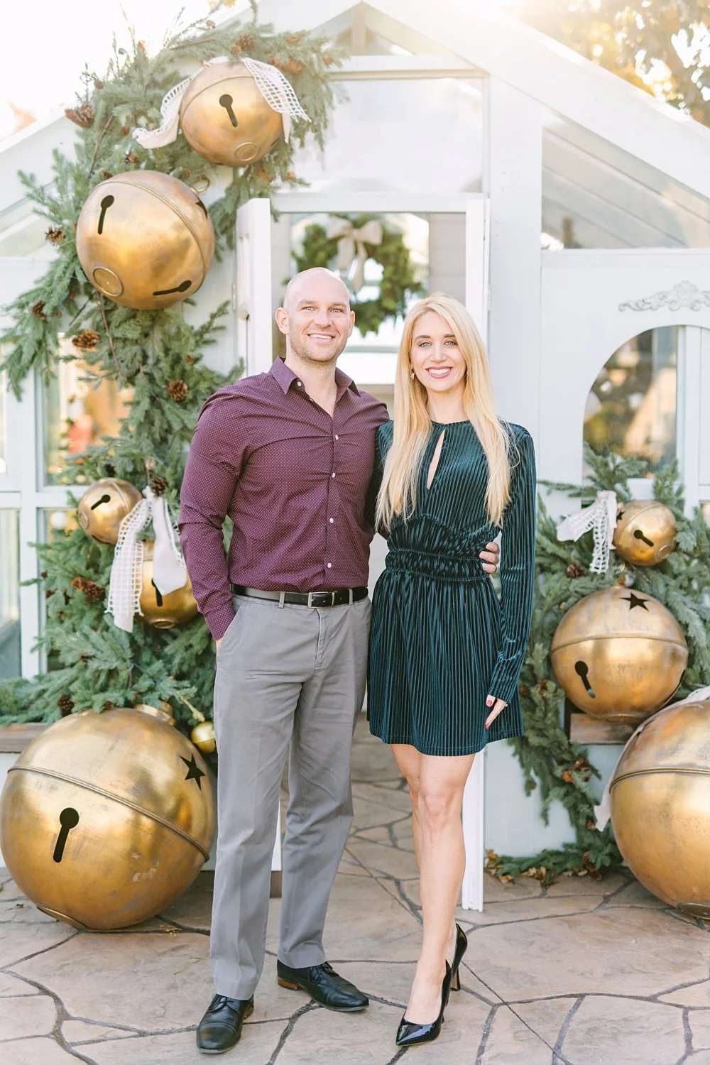 dallas-christmas-greenhouse-mini-session-5 (3).jpg
