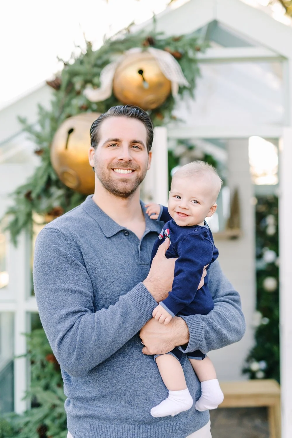 dallas-christmas-greenhouse-mini-session-6 (1).jpg