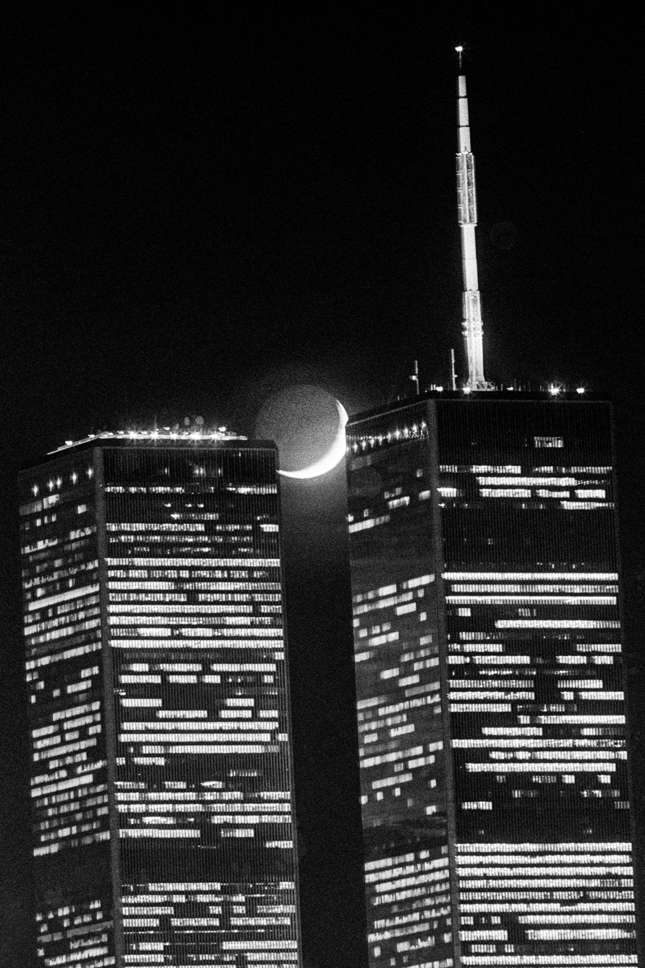 WTC, Crescent Moon, NYC, 2000