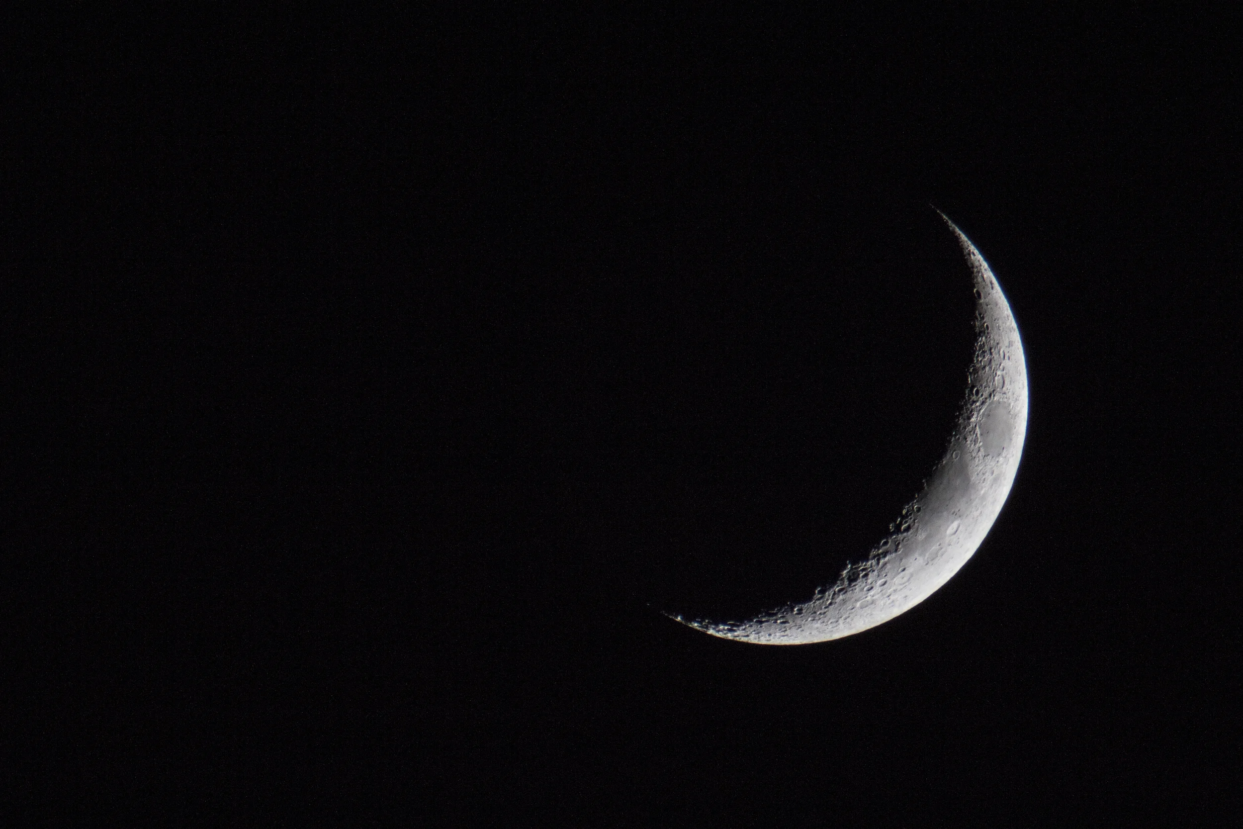 Moon1.jpg