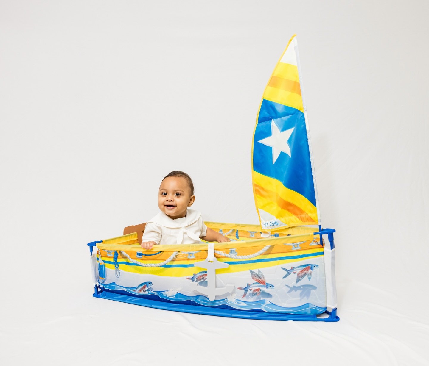 Sailing into 2026 with the wind taking me in a new direction! Announcements dropping through the week as I&rsquo;m back in the office for the first time in several weeks! 😍 #triadmomsonmain #triadmoms #caitlingregoryphotography #greensboronc #summer