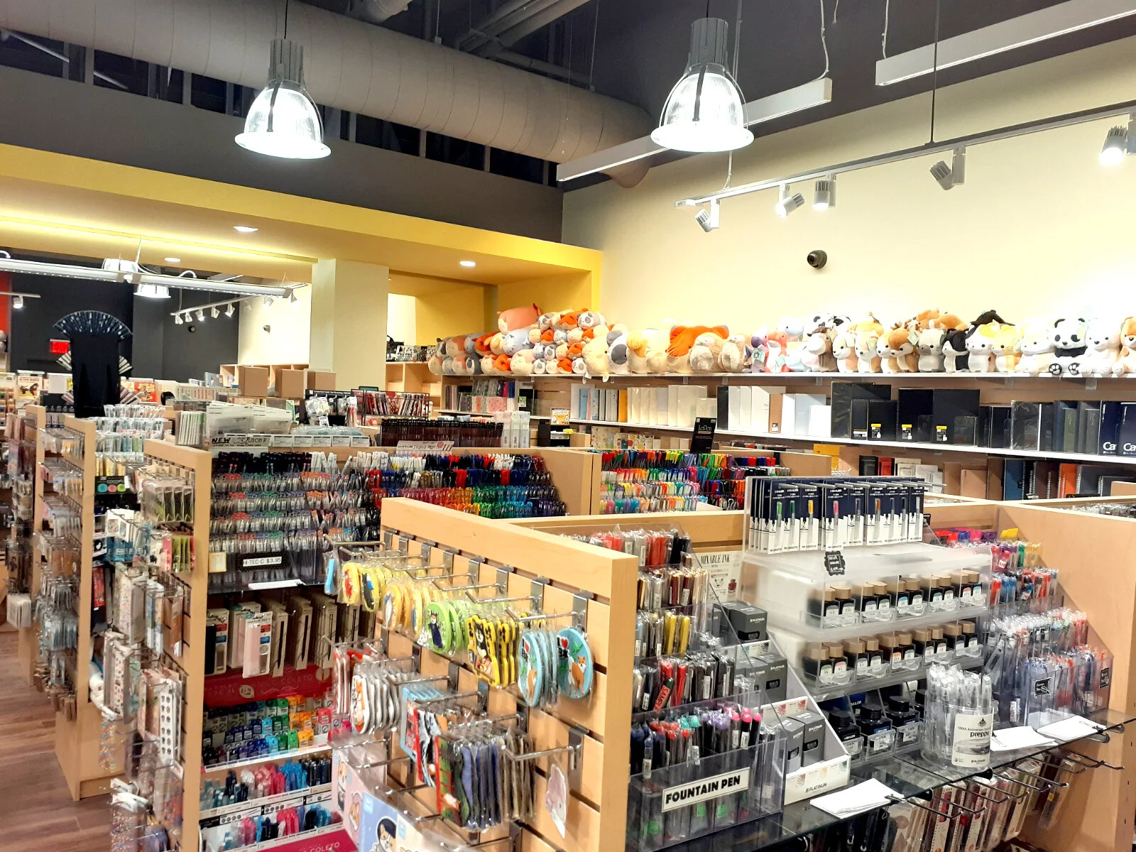 Kinokuniya Torrance — Kinokuniya USA