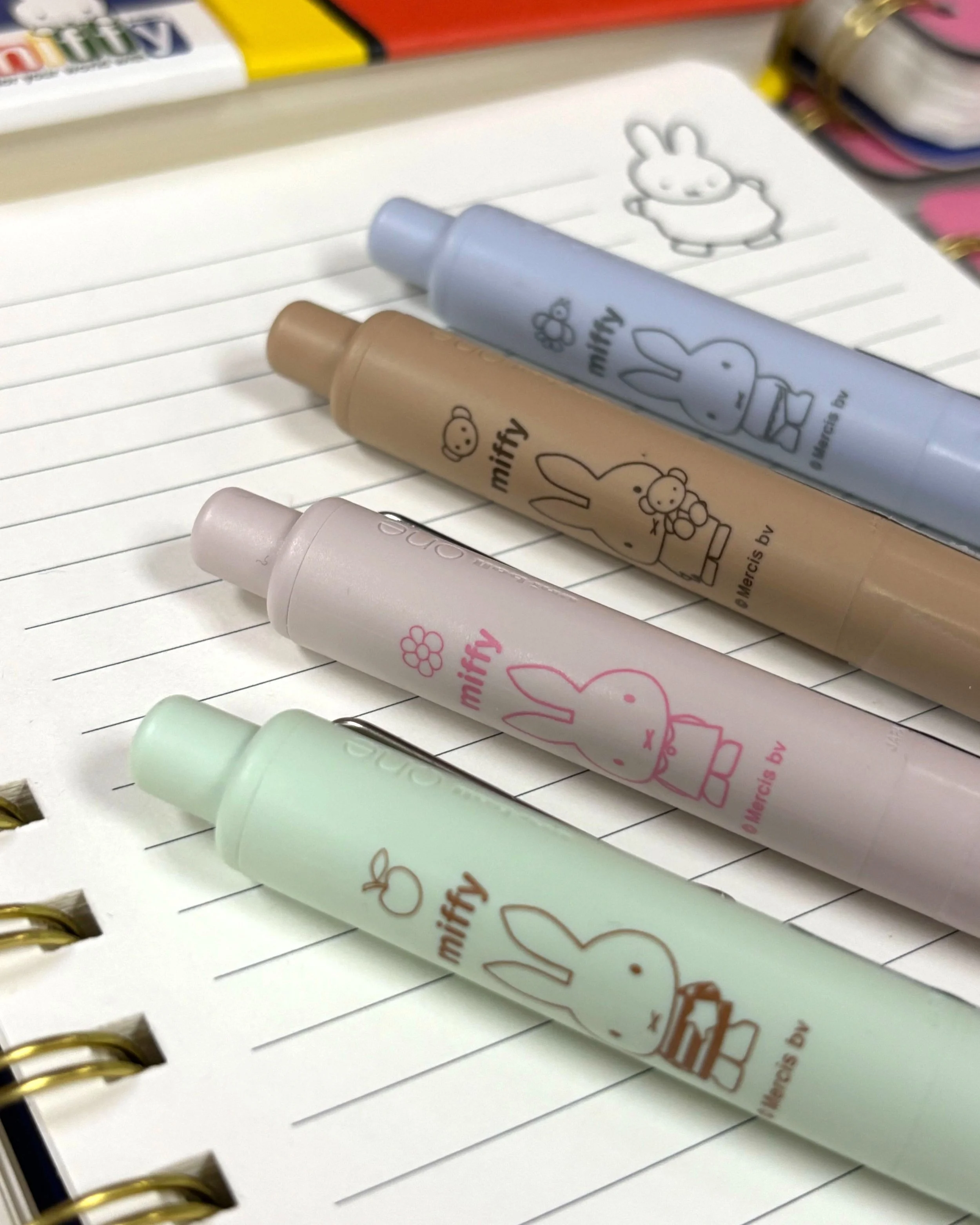 Uniball One P Ball Point Pen - Miffy Edition