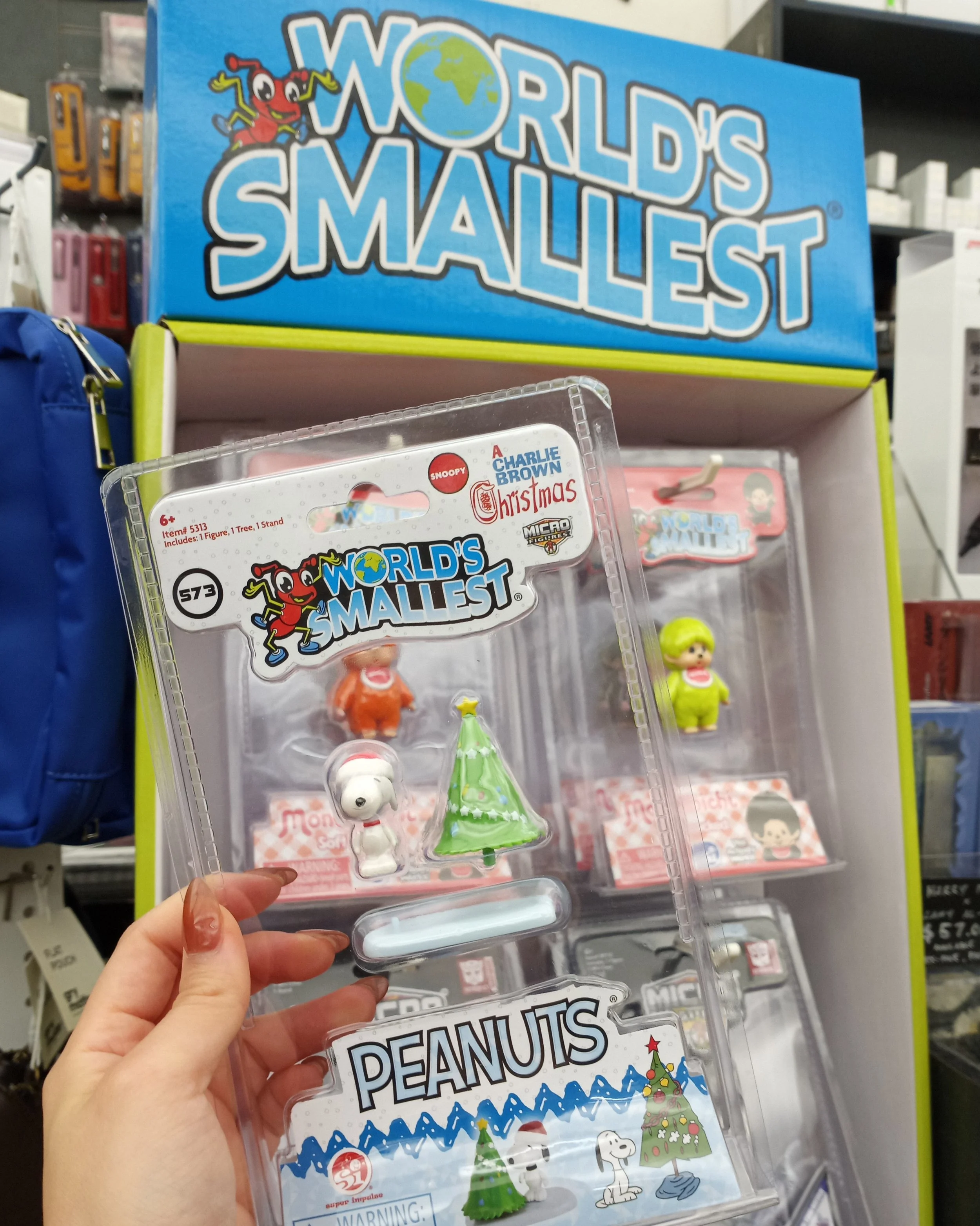 World's Smallest Toys: Snoopy