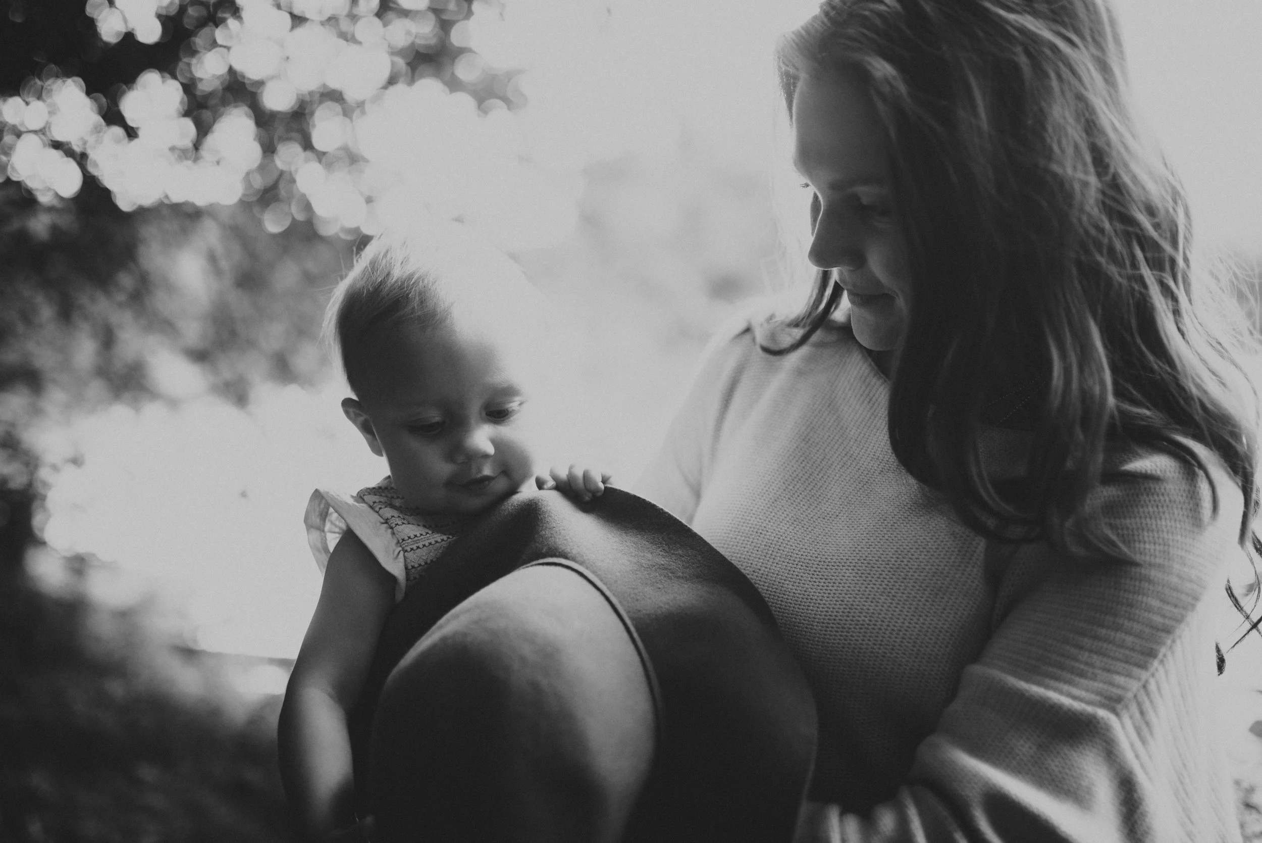 soft and natural kids photographer