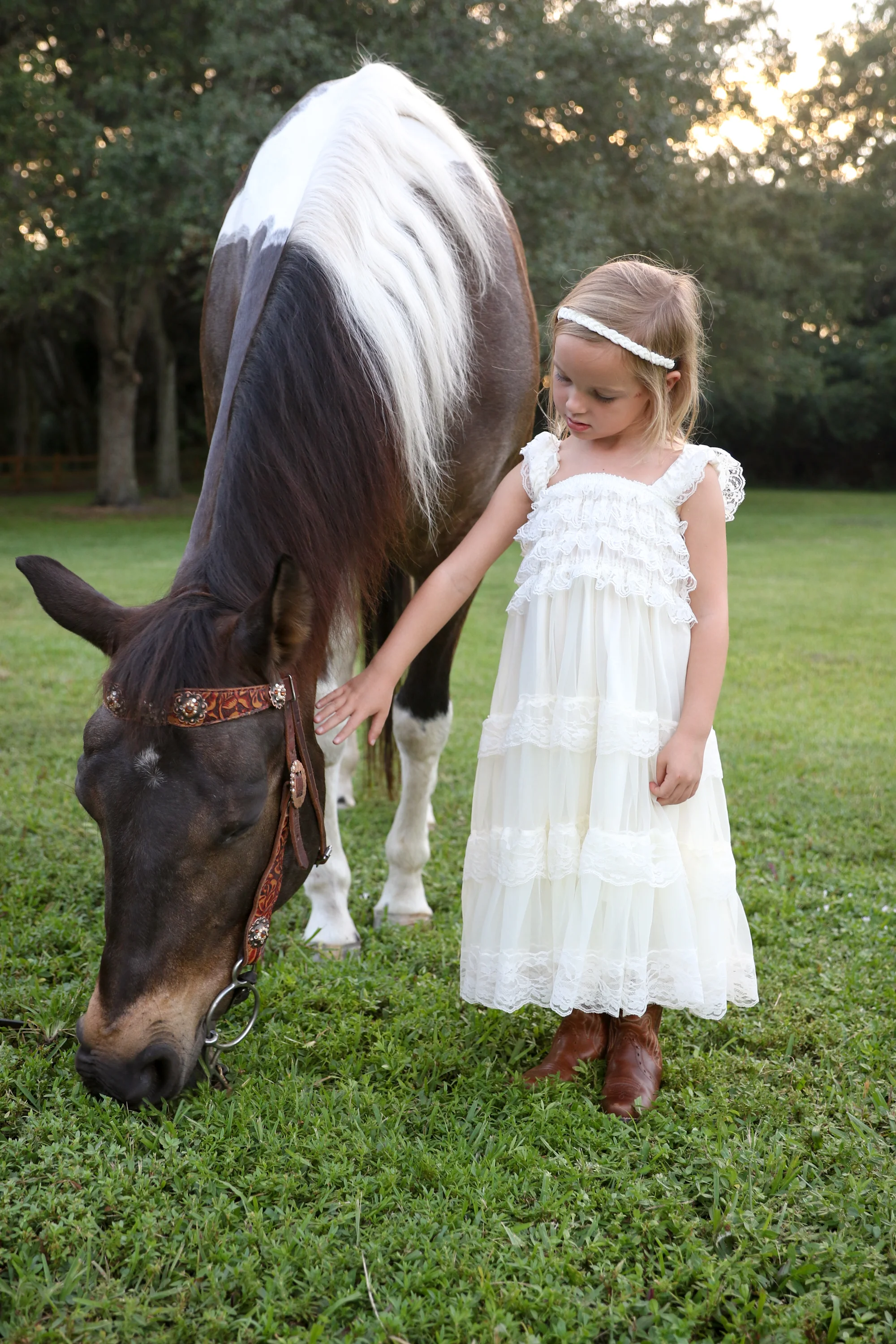 11.03.15_NortonFamily_HorseGirls_Print-75.jpg