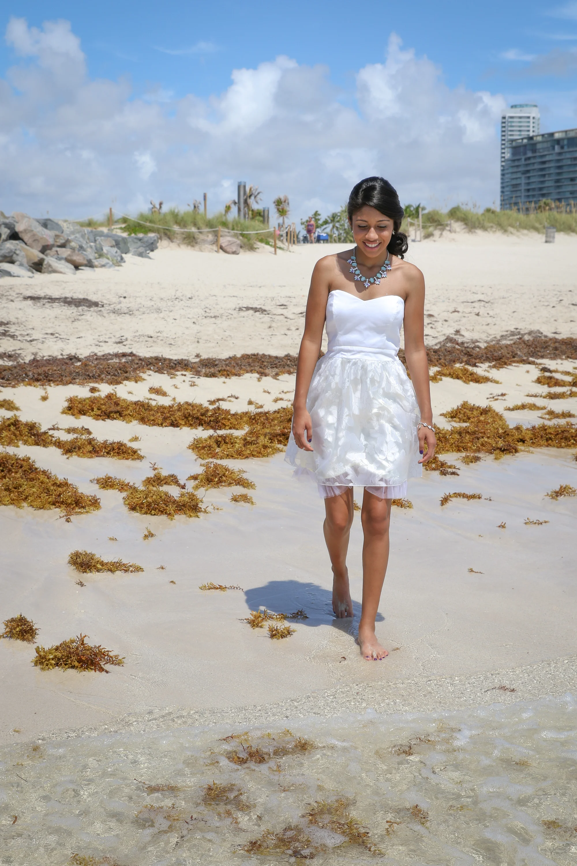 Fun meets Lovely | Miami Beach Quinceanera Session | Nicole Wallace Photography