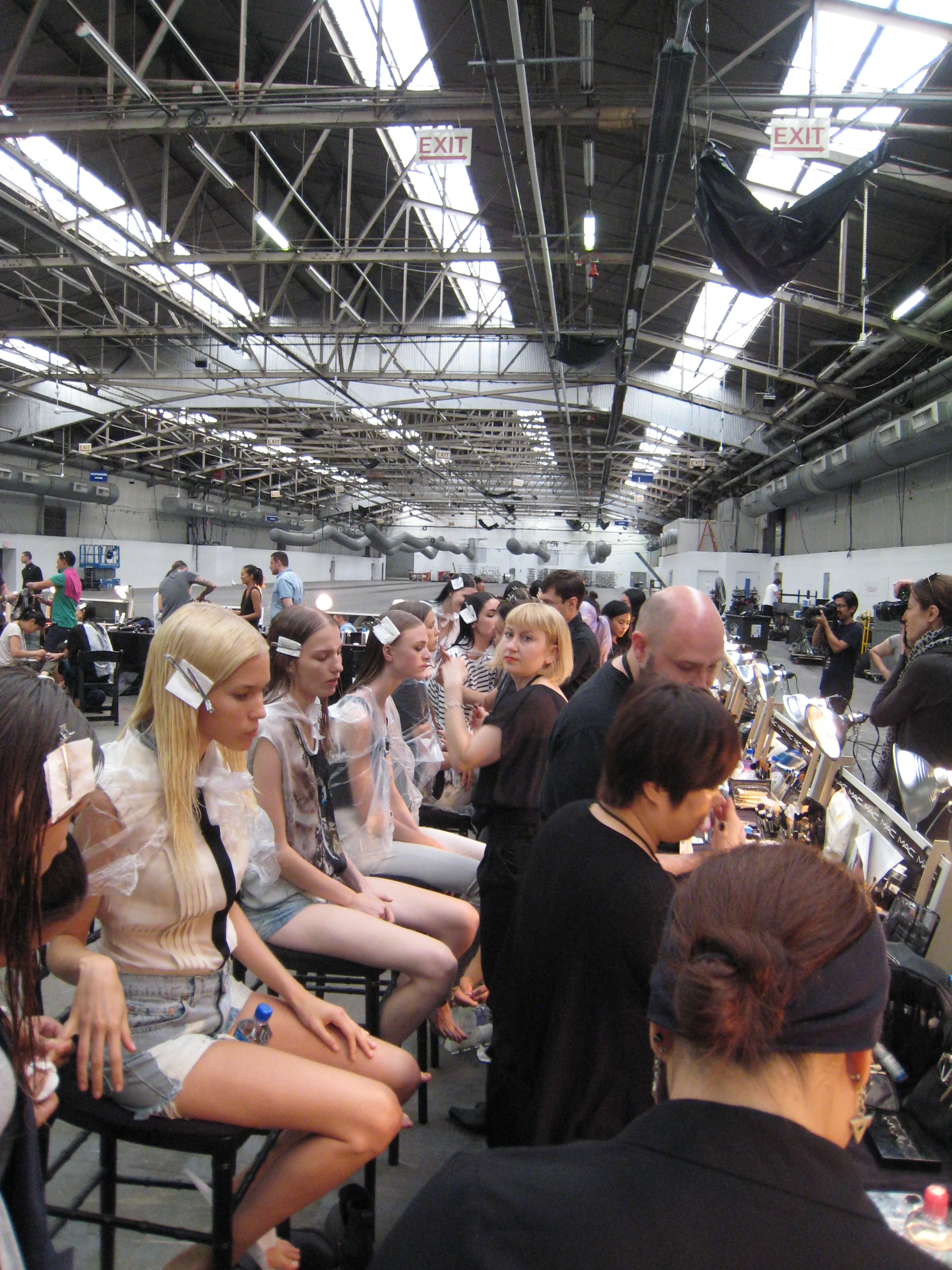 NYSS14de make-up ruimte Alexander Wang.JPG
